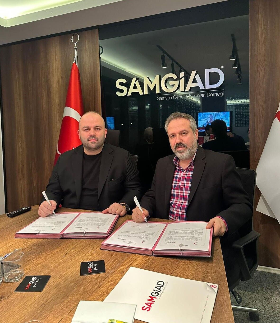 Samsun’da Kan Bağışı İş Birliği Kızılay Ve Samgi̇ad’dan Protokol (1)