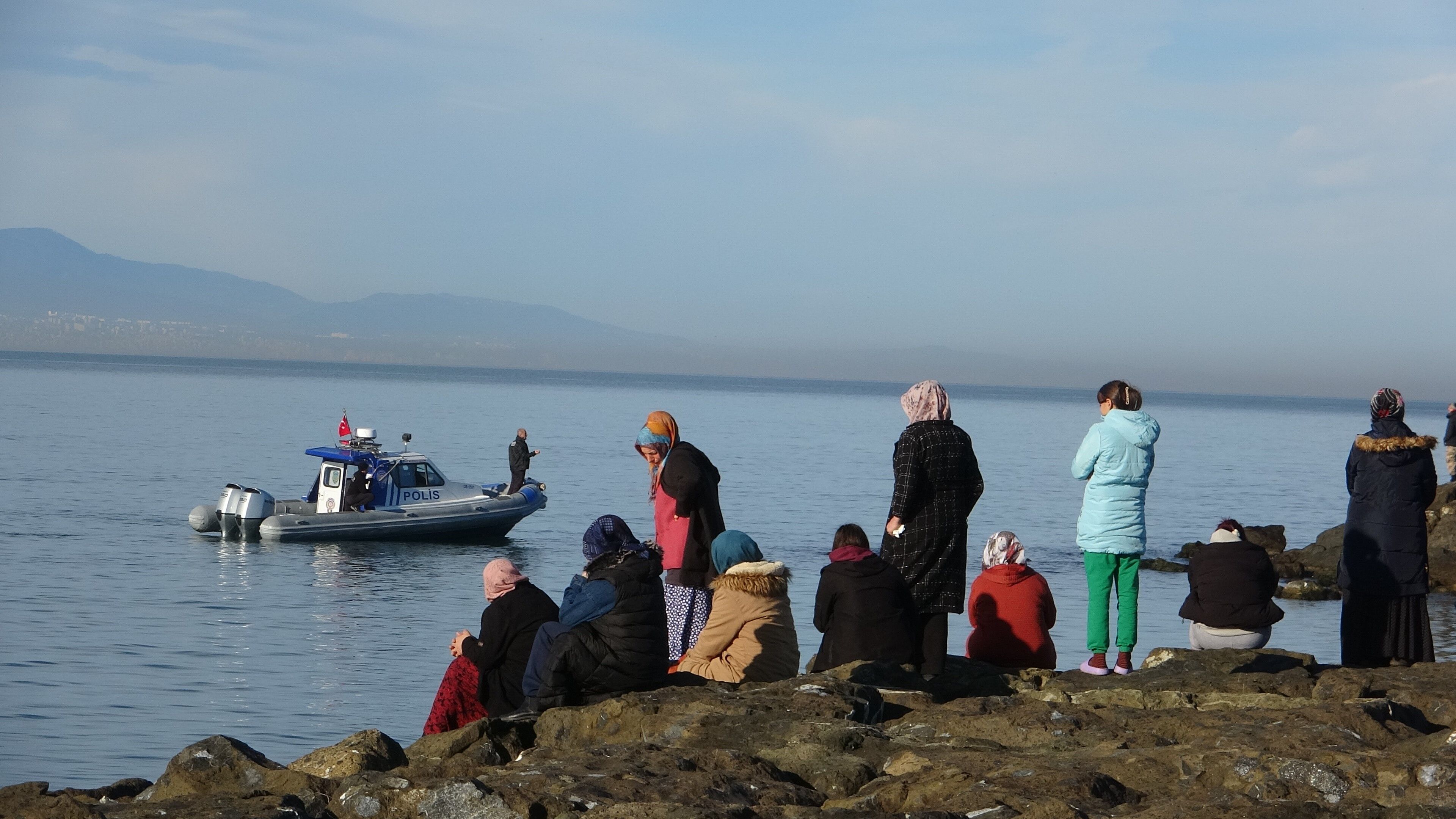 Samsun'da Kaybolan Balikçilar İçi̇n Umutlu Bekleyi̇ş Devam Edi̇yor (2)
