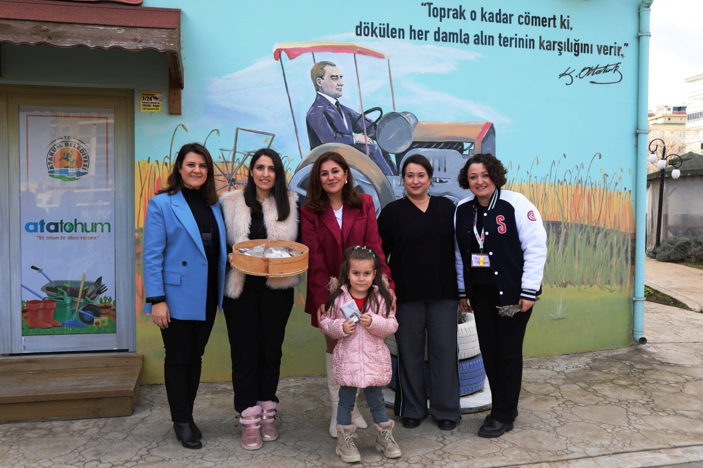 Samsun'da Minik Eller Ata Tohumlarıyla Buluştu! (2)