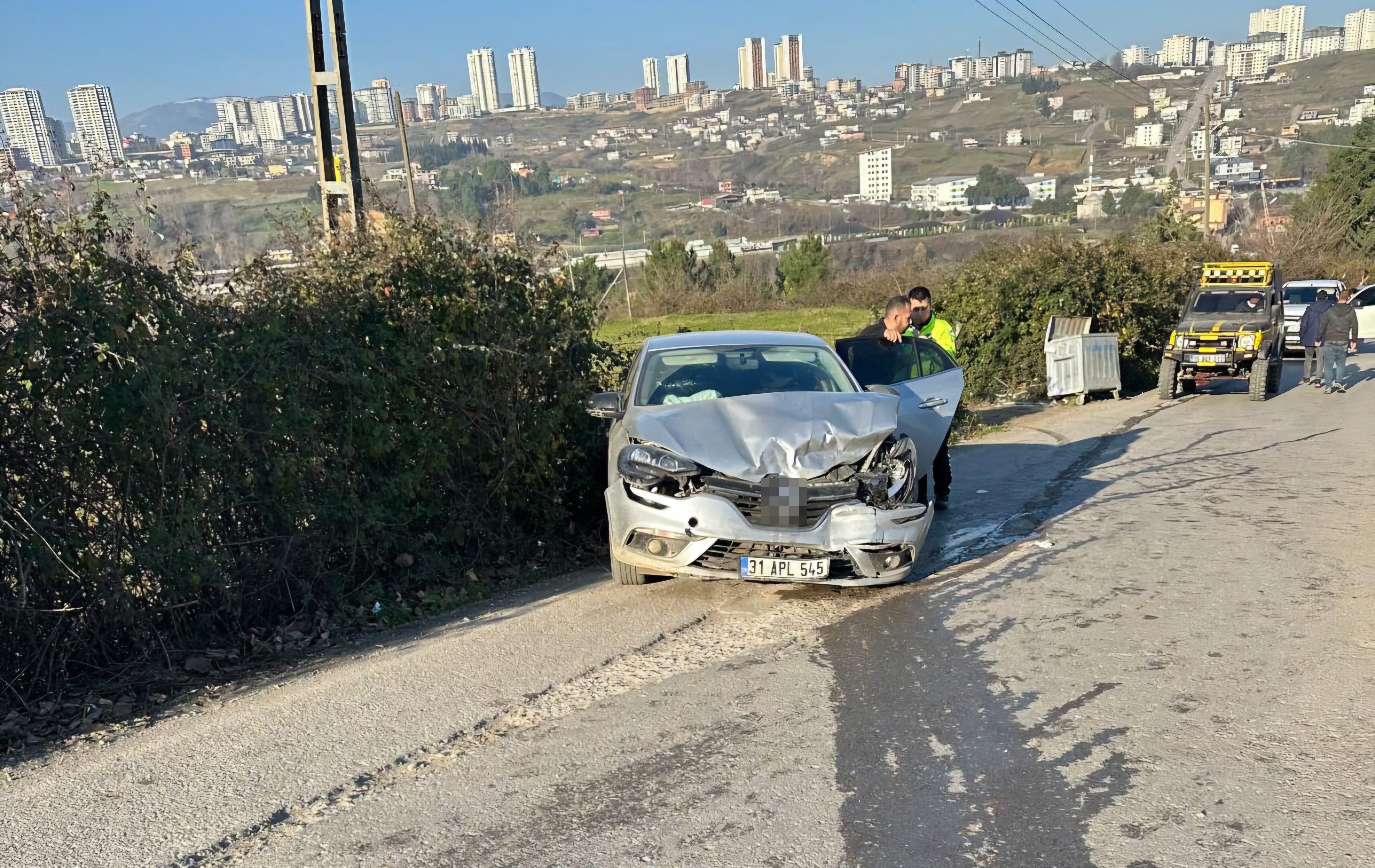 Samsun’da Trafik Kazası 5 Kişi Yaralandı (2)