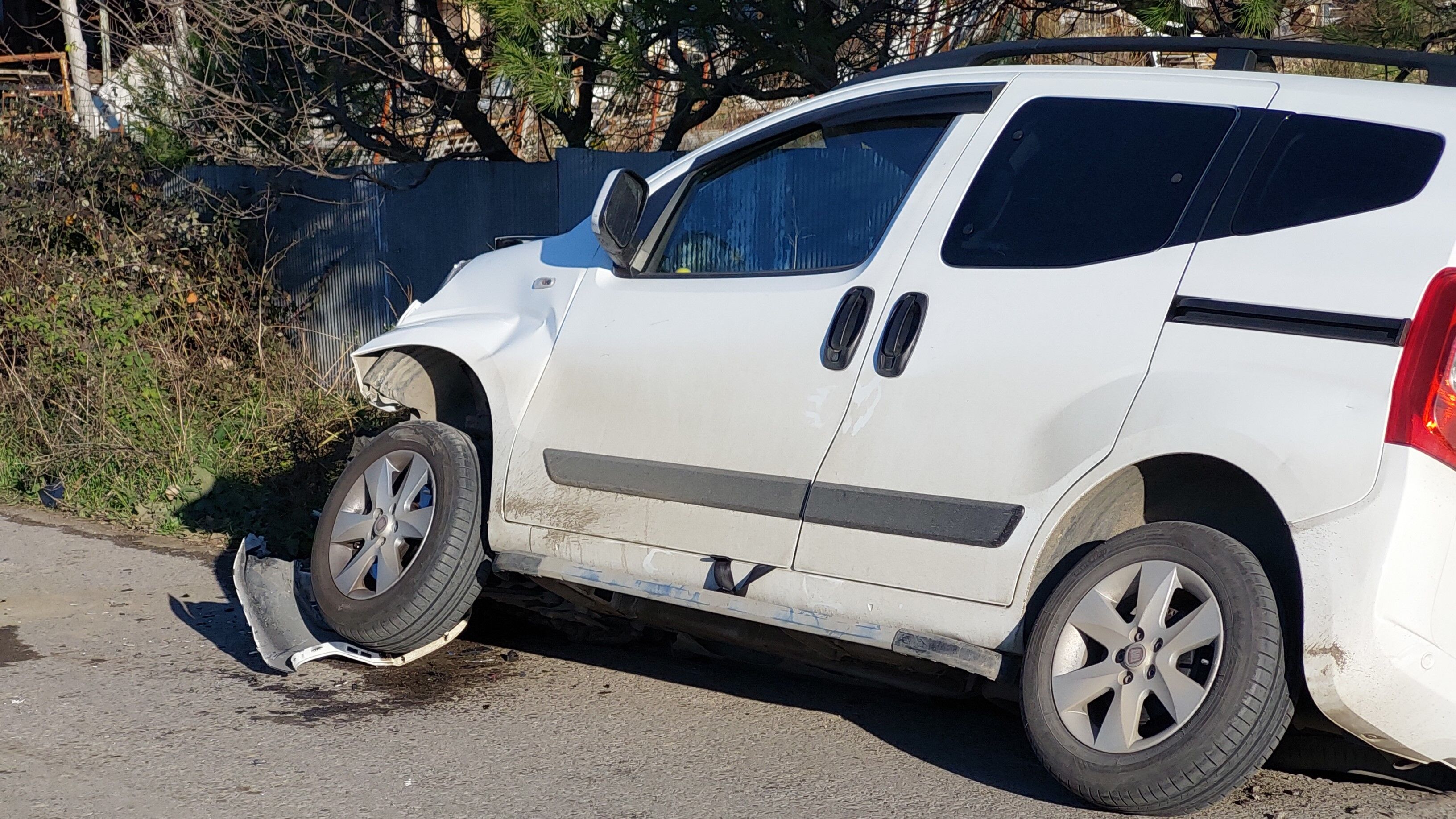 Samsun’da Trafik Kazası 5 Kişi Yaralandı (4)