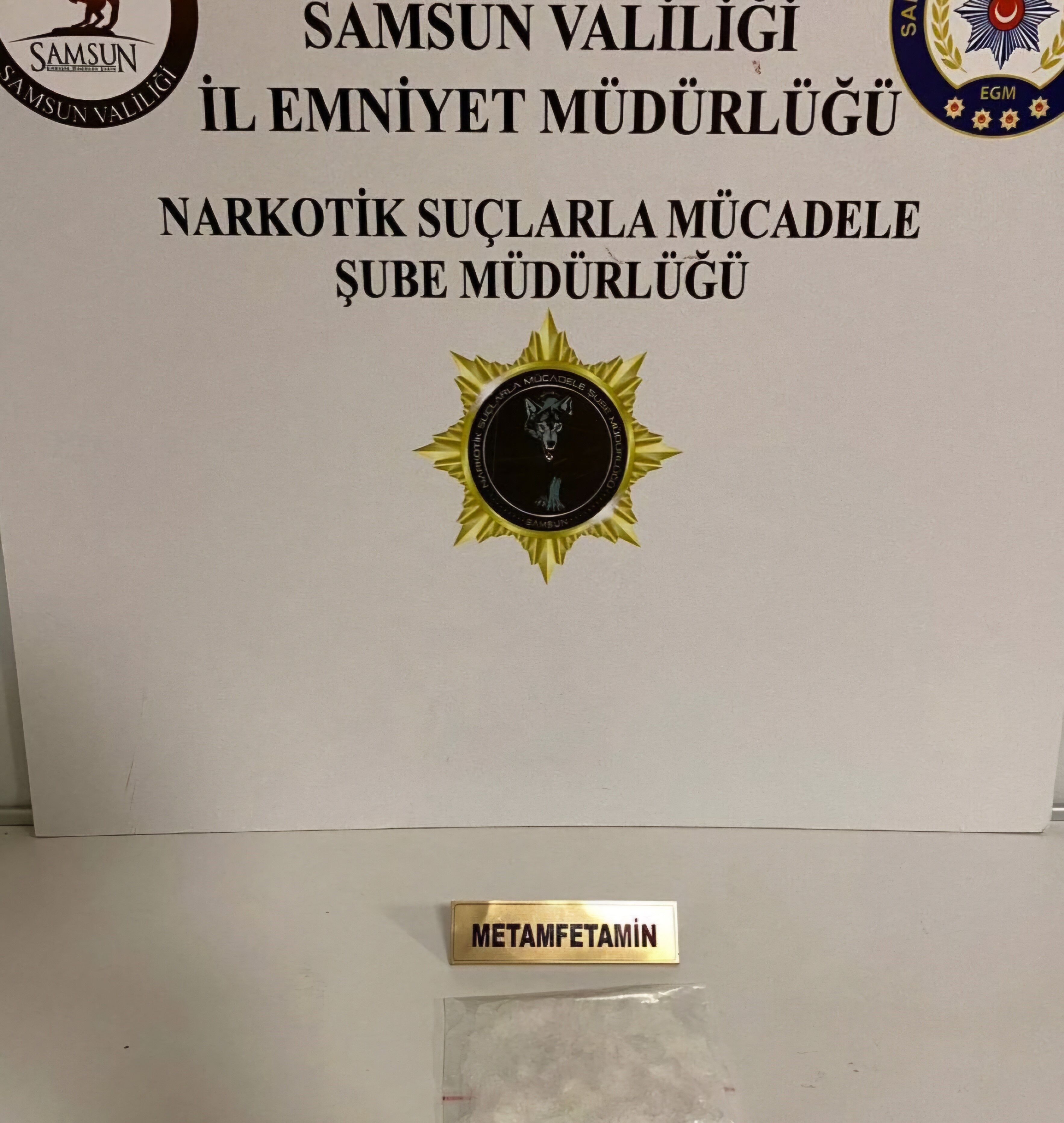 Samsun’da Uyuşturucu Operasyonu 4 Kişi Gözaltında (3)