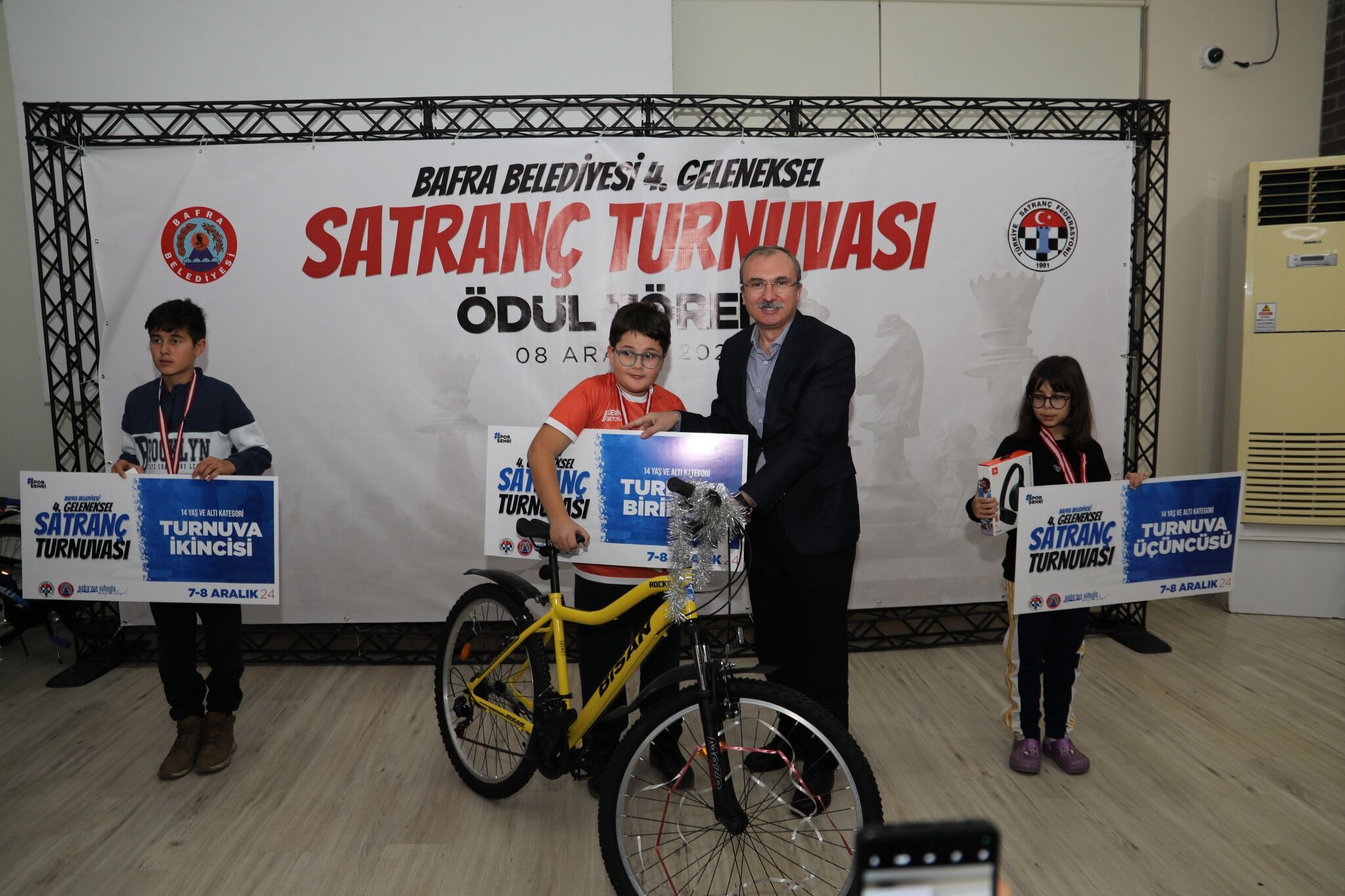 Satrancin Kalbi̇ Bafra’da Atiyor (11)