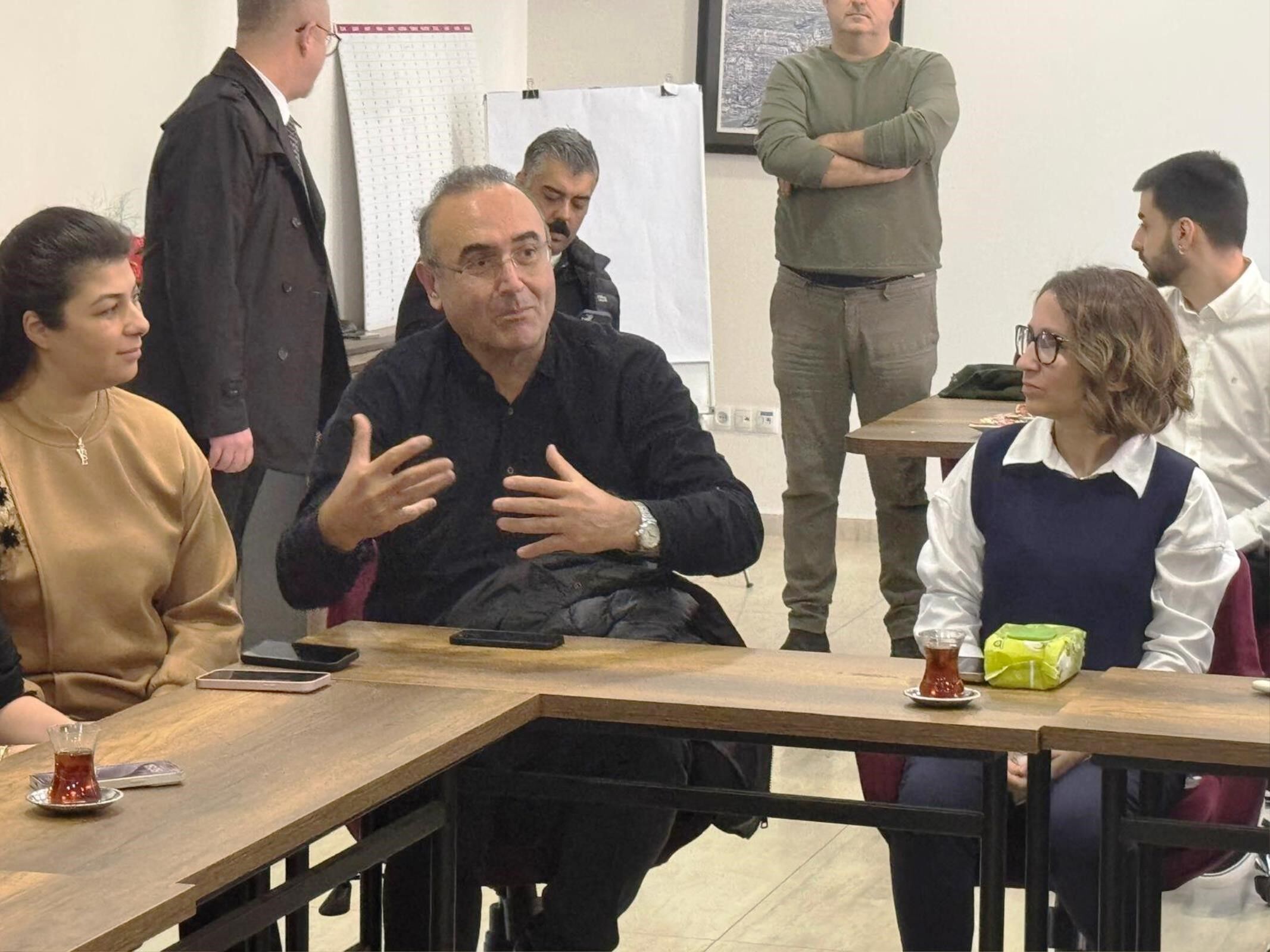 Sunay Akın Samsun 'Müze Eczane'de (4)
