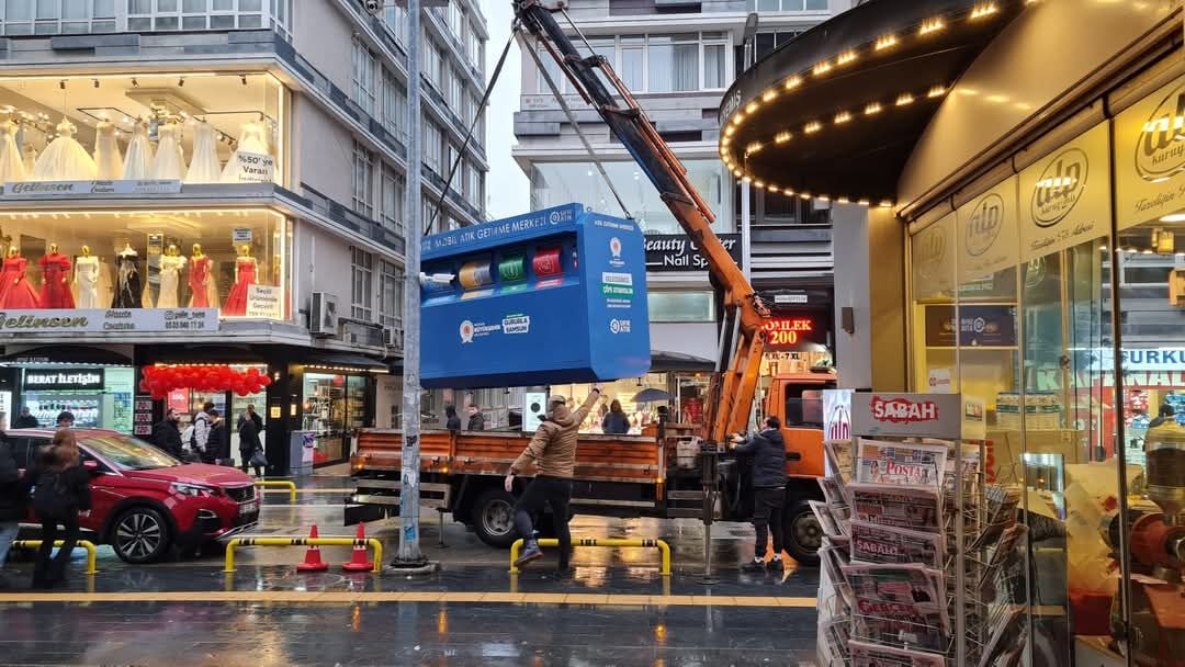 Tepki Çekmişti! Samsun'daki O Konteyner Kaldırıldı (2)