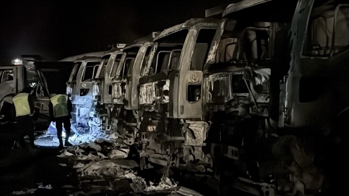 Tokat’ta Taş Ocağında Yangın 8 Kamyon Kül Oldu