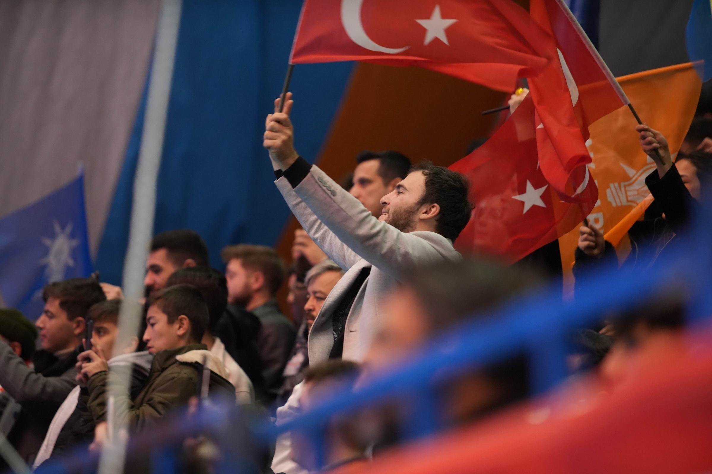 Ak Parti Samsun İl Kongresi'nde Uğur Işılak Coşkusu2