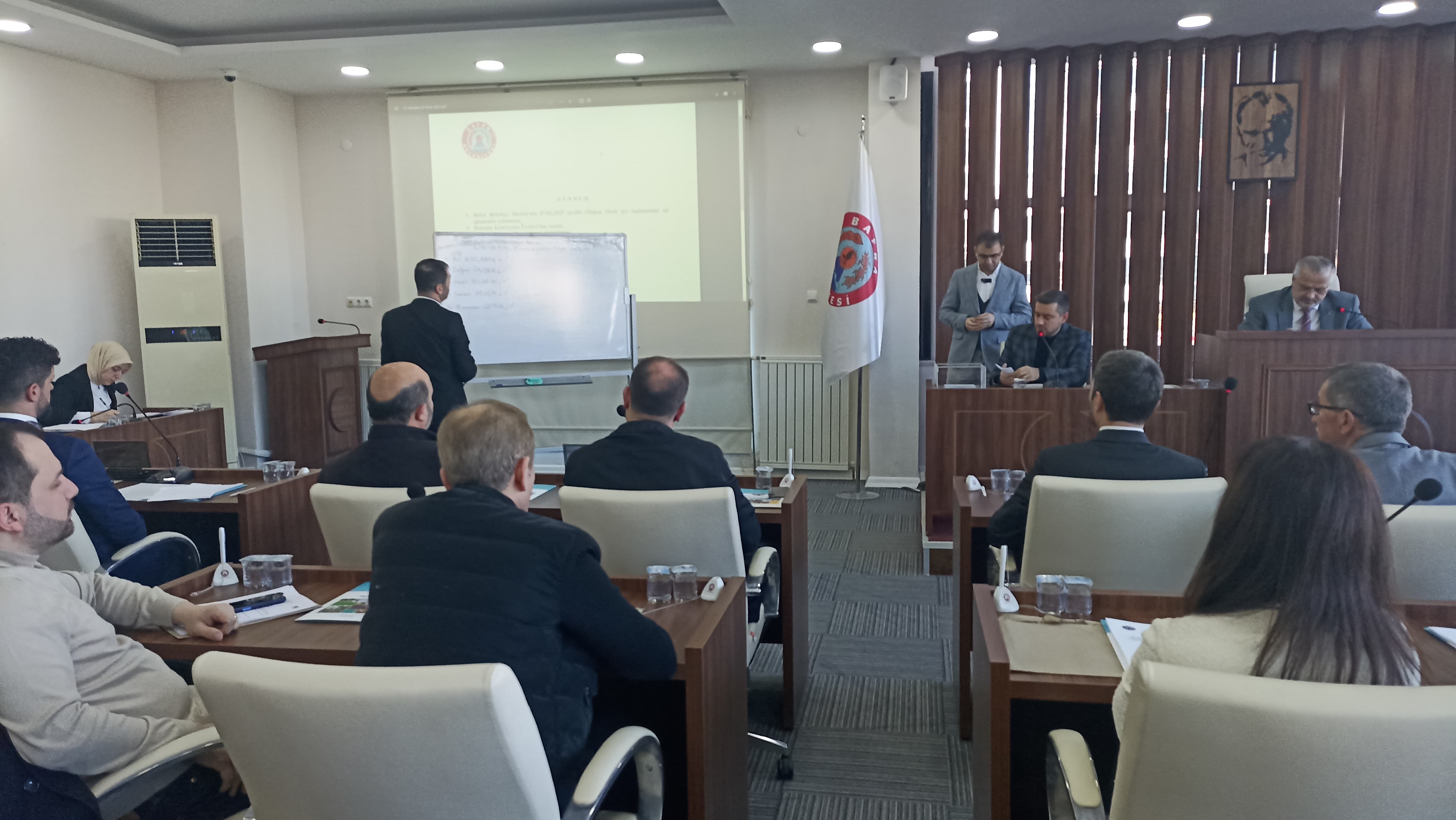 Bafra Beledi̇yesi̇ Ocak Ayi Toplantisinda Deneti̇m Komi̇syonu Üyeleri̇ Seçi̇ldi̇ 2