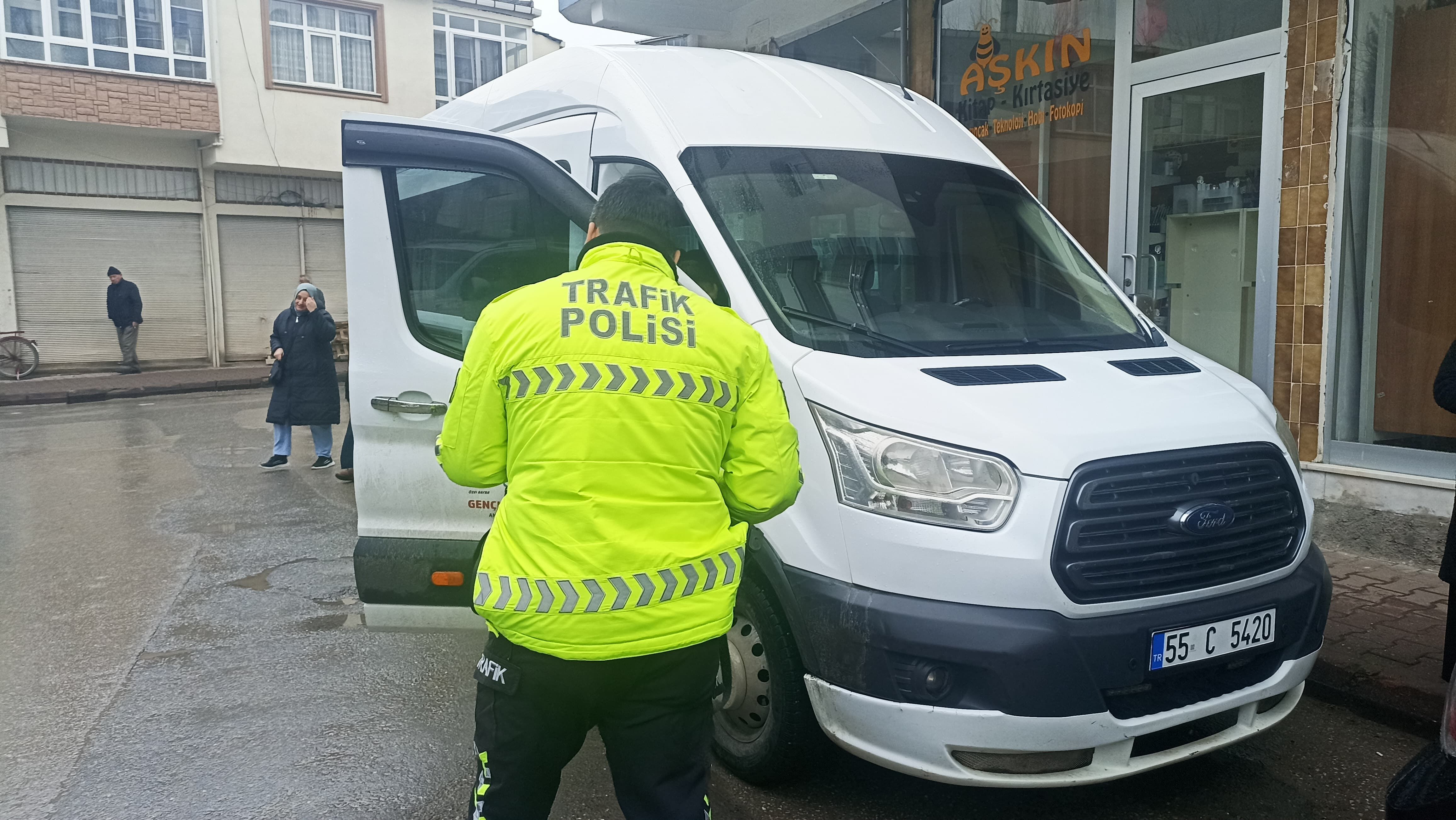 Bafra Emniyet Müdürlüğünden Okul Servislerine Sıkı Denetim 2