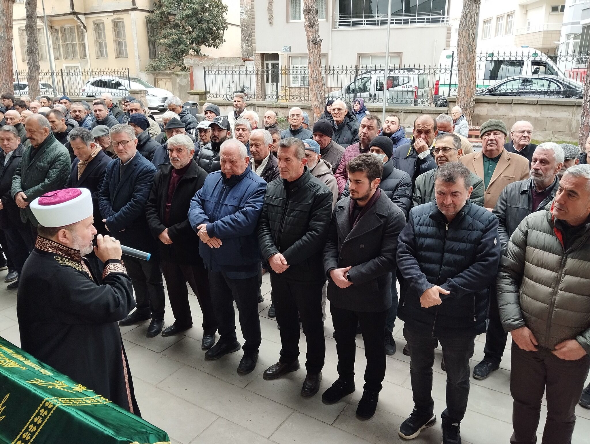 Bafra İş İnsanı Hüseyin Sönmez Son Yolculuğuna Uğurlandı (4)