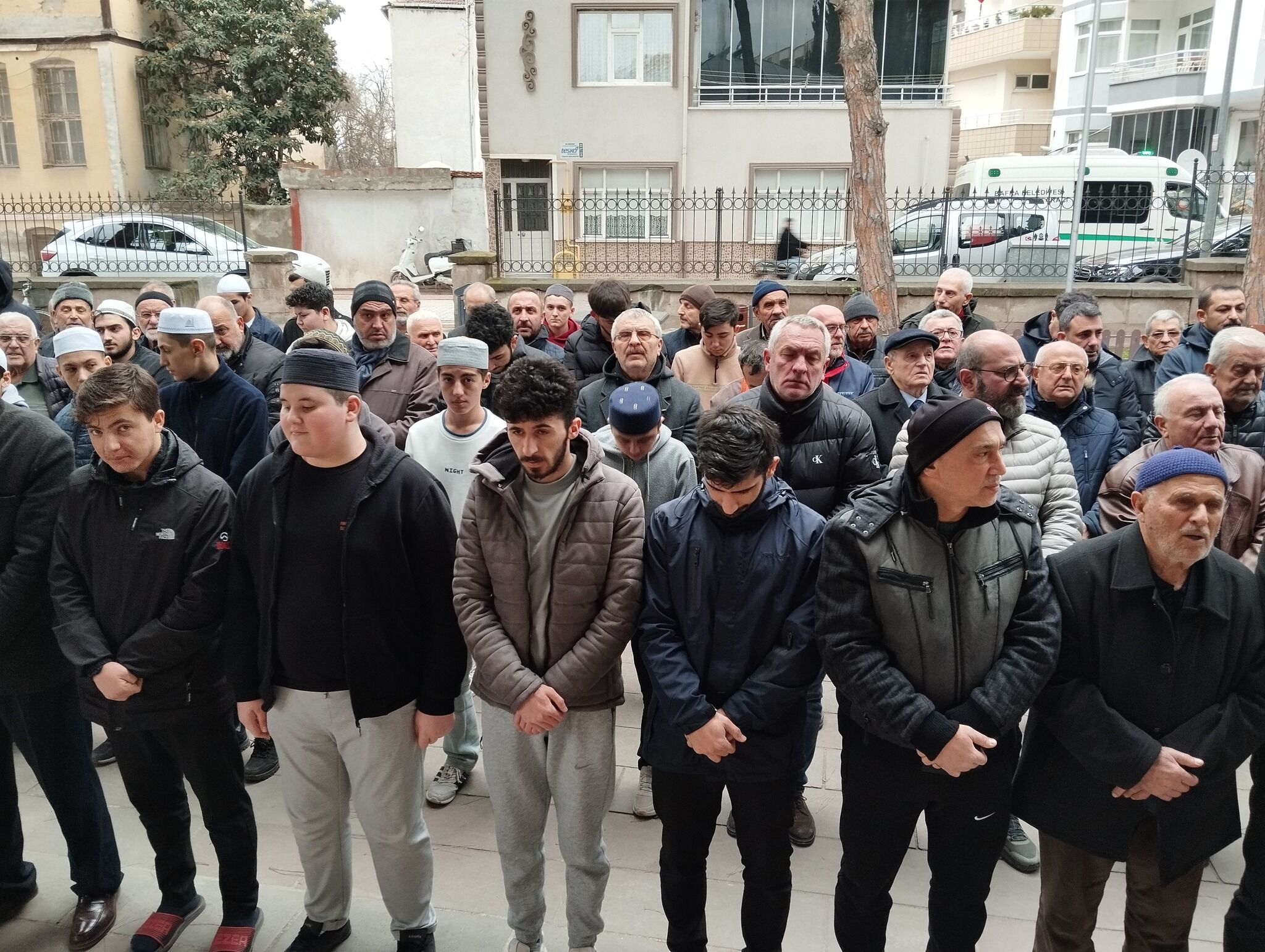 Bafra İş İnsanı Hüseyin Sönmez Son Yolculuğuna Uğurlandı (5)