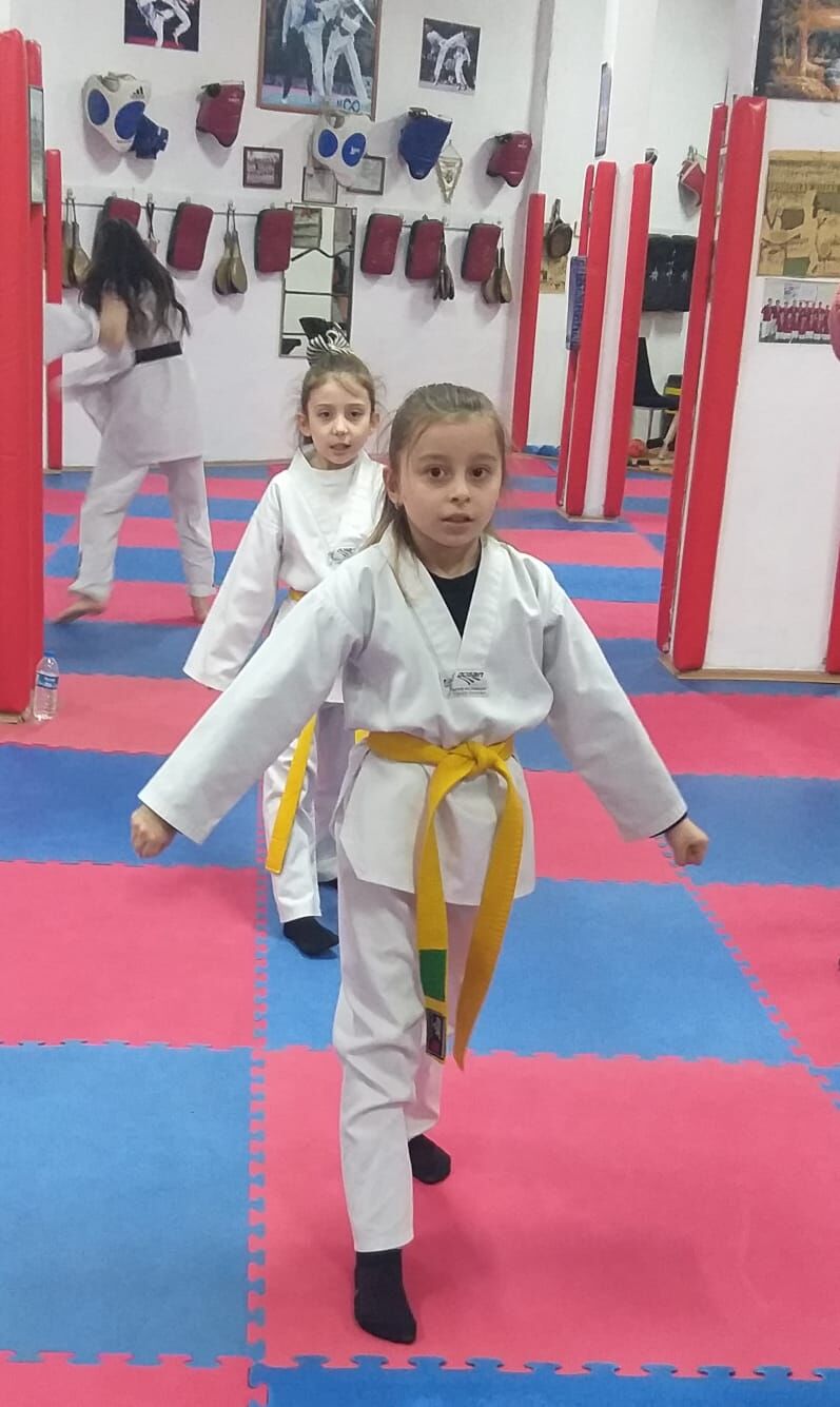 Bafra Şampiyonlar Taekwondo Kulübü’nde Kuşak Terfi Heyecanı (2)