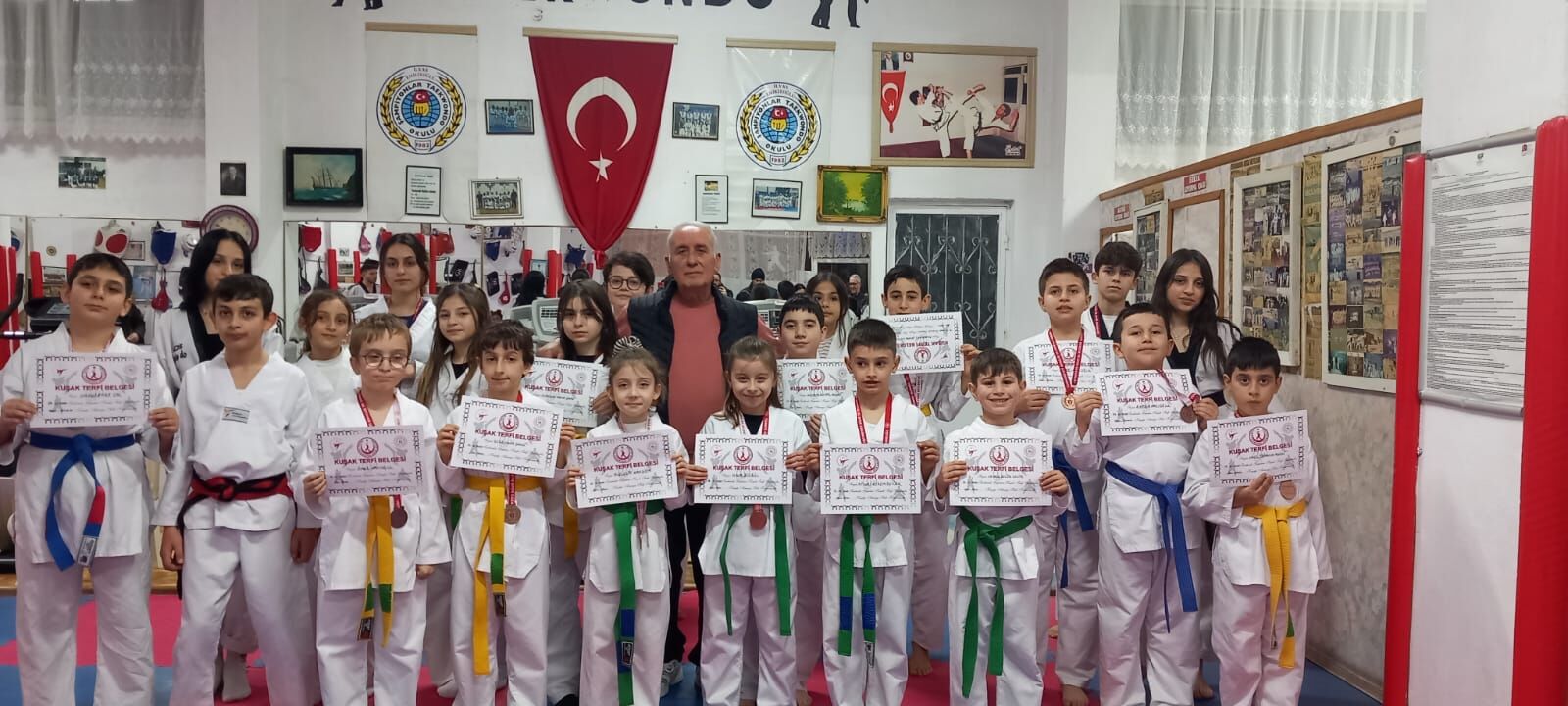 Bafra Şampiyonlar Taekwondo Kulübü’nde Kuşak Terfi Heyecanı (4)