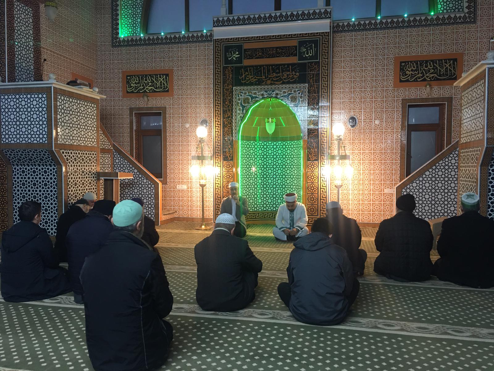 Bafra’da Sabah Namazı Buluşması Çinili Camii’nde Gerçekleşti (2)