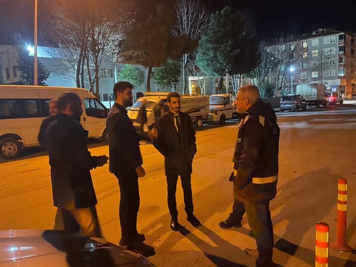 Chp Bafra Meclis Üyesi Turgay Bayrak “Yılbaşı Gecesi De Sokaktaydık”