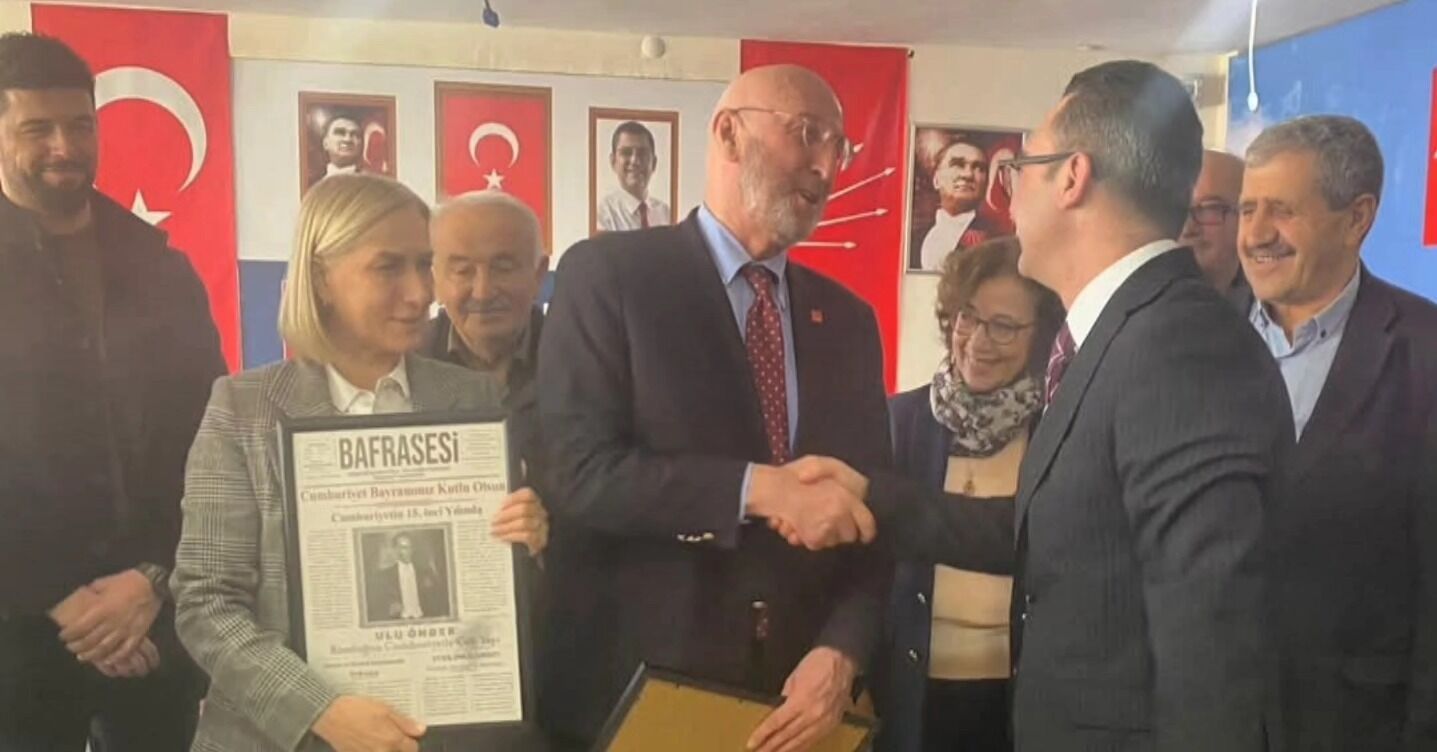 Chp Parti Okulu Eğitmeni Dr. Özcan Baripoğlu Bafra İlçe Seçimini Ziyaret Etti 2