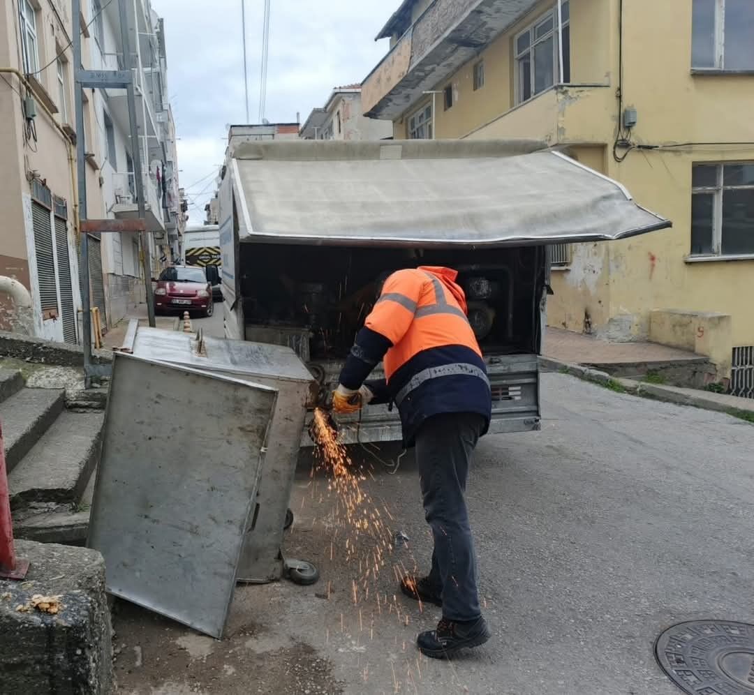 İlkadım Belediyesi Çöp Konteyneri Bakımıyla Tasarruf Sağladı 2