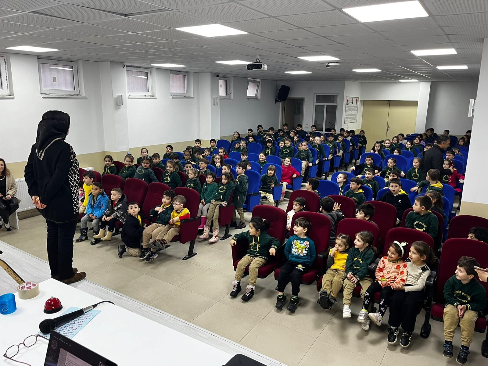 İsmet İnönü İlkokulunda Hülya Kılıç'tan Gülfidan Kukla Gösterisi 2