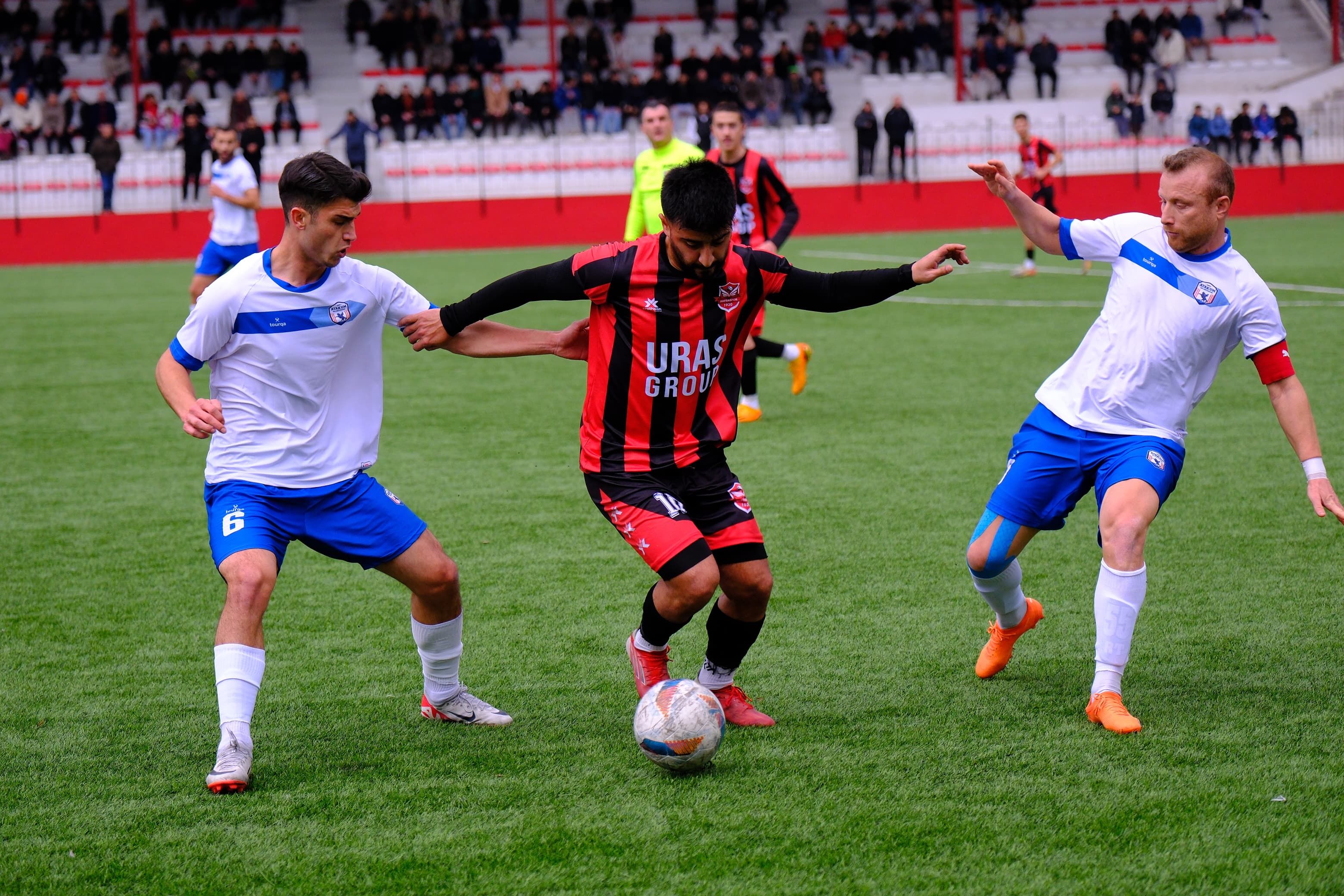 Lider 1930 Bafraspor, Atakum Belediyespor Ile Berabere Kaldı 4-1