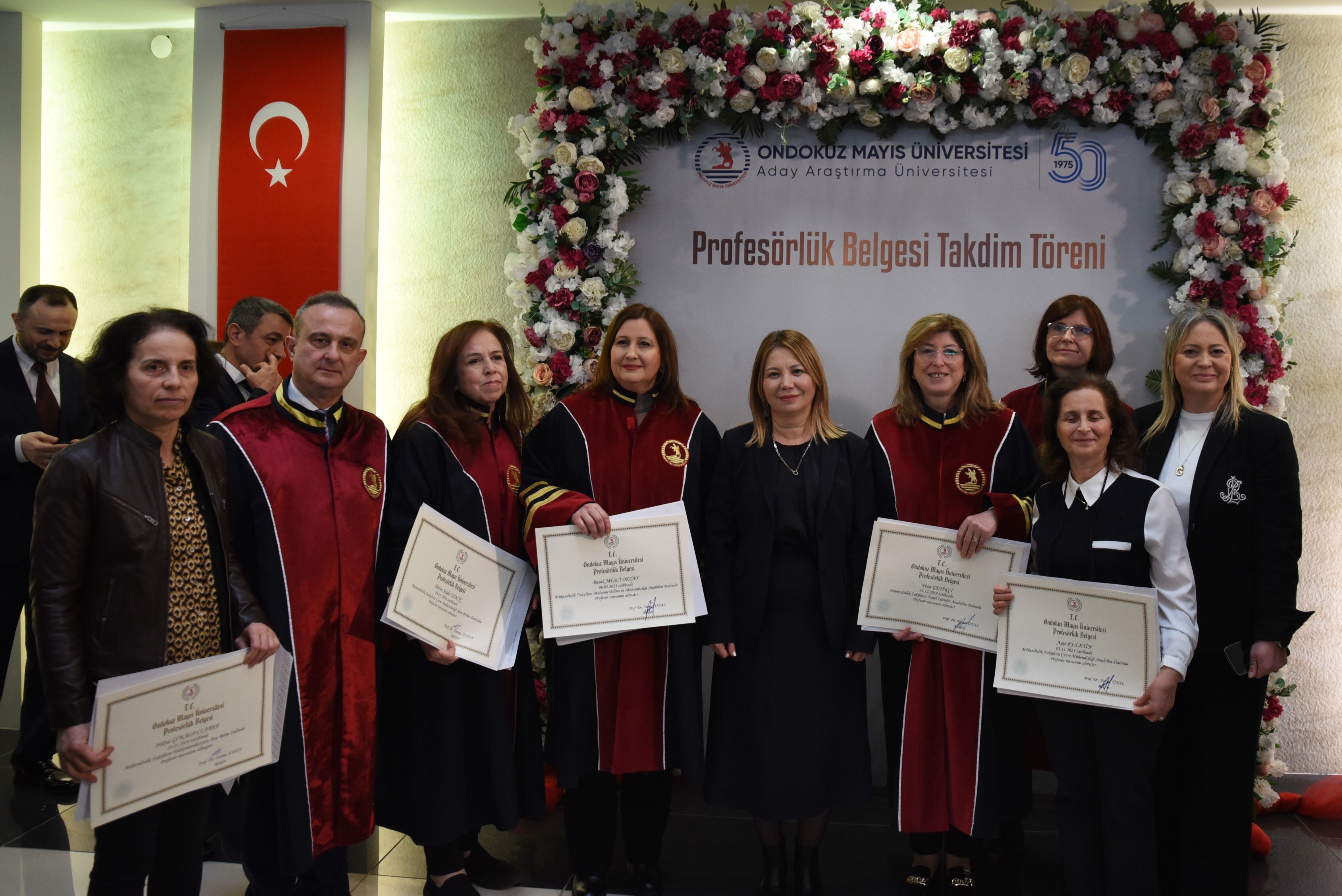 Omü’de Profesörlere Belgeleri Törenle Takdim Edildi 2