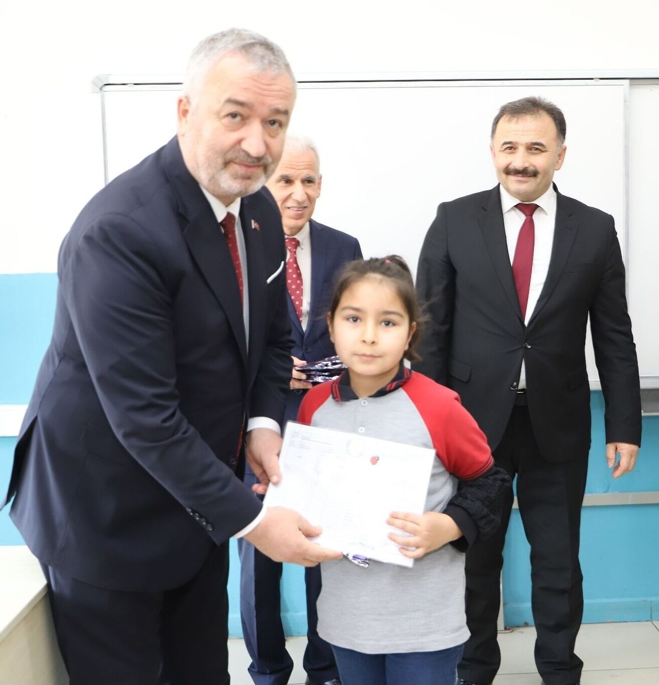 Osman Topaloğlu, Karne Törenine Katıldı 6