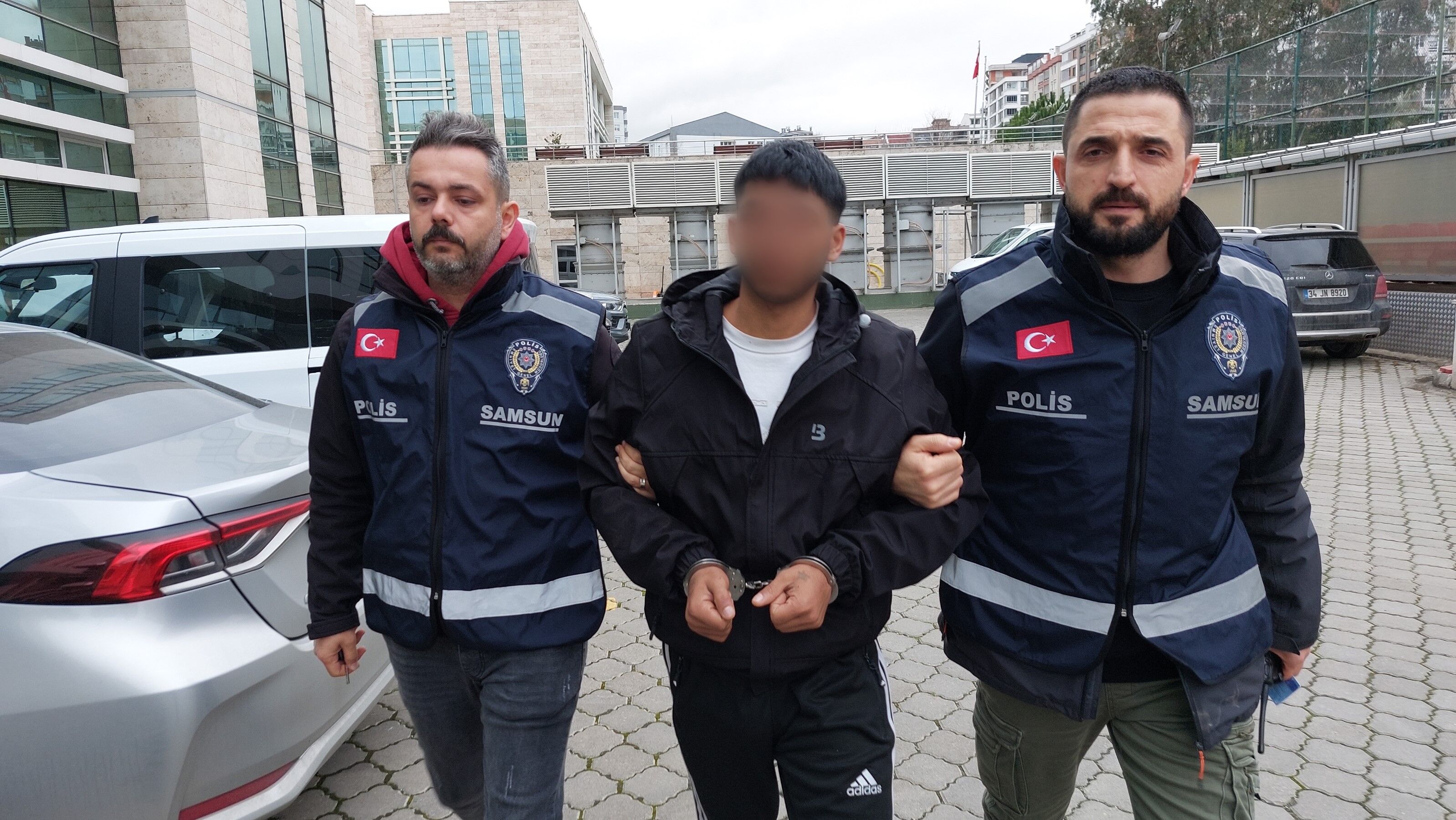Samsun'da Arkadaşını Bıçaklayan Şahıs Tutuklandı 2