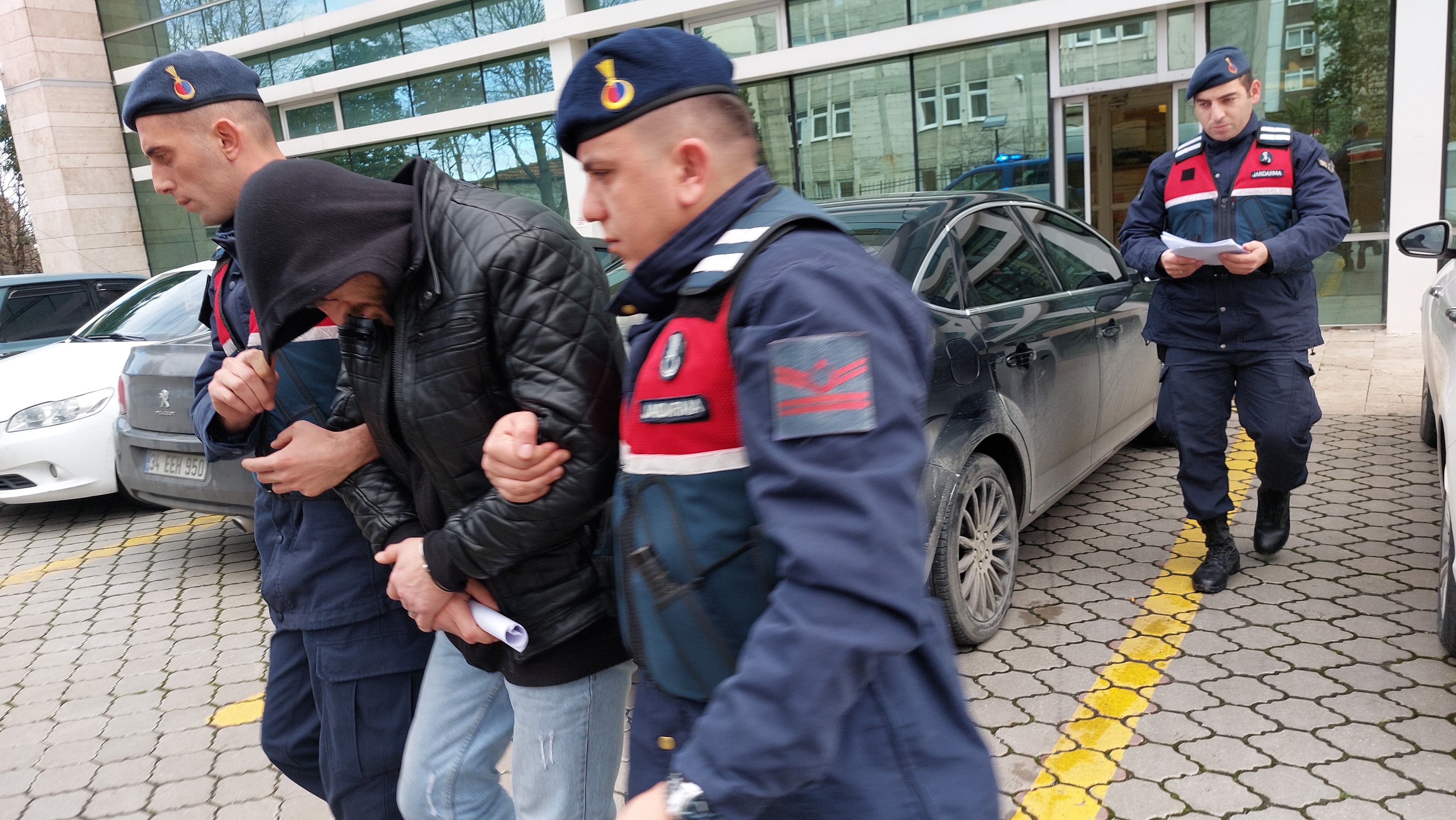 Samsun’da Eczayla Yakalanan Şahıs Tutuklandı 2
