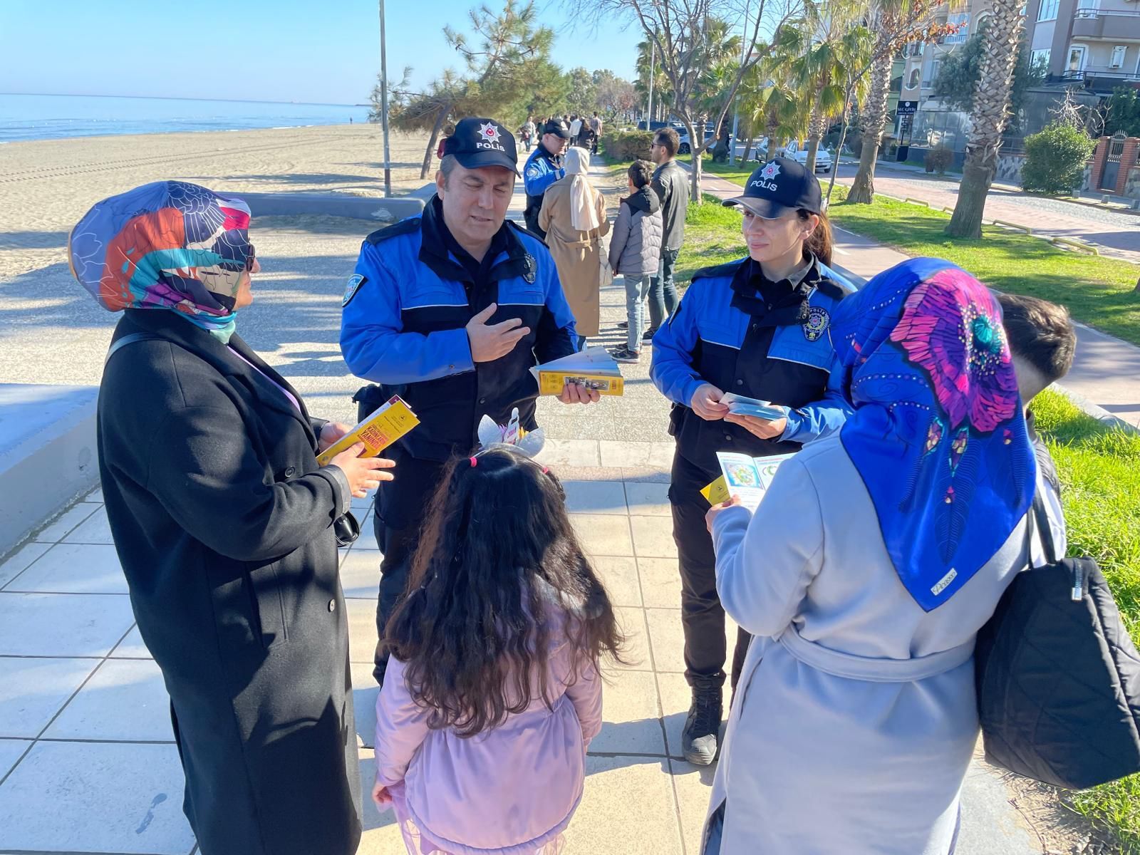 Samsun'da Toplum Destekli Polis Vatandaşı Uyardı 2