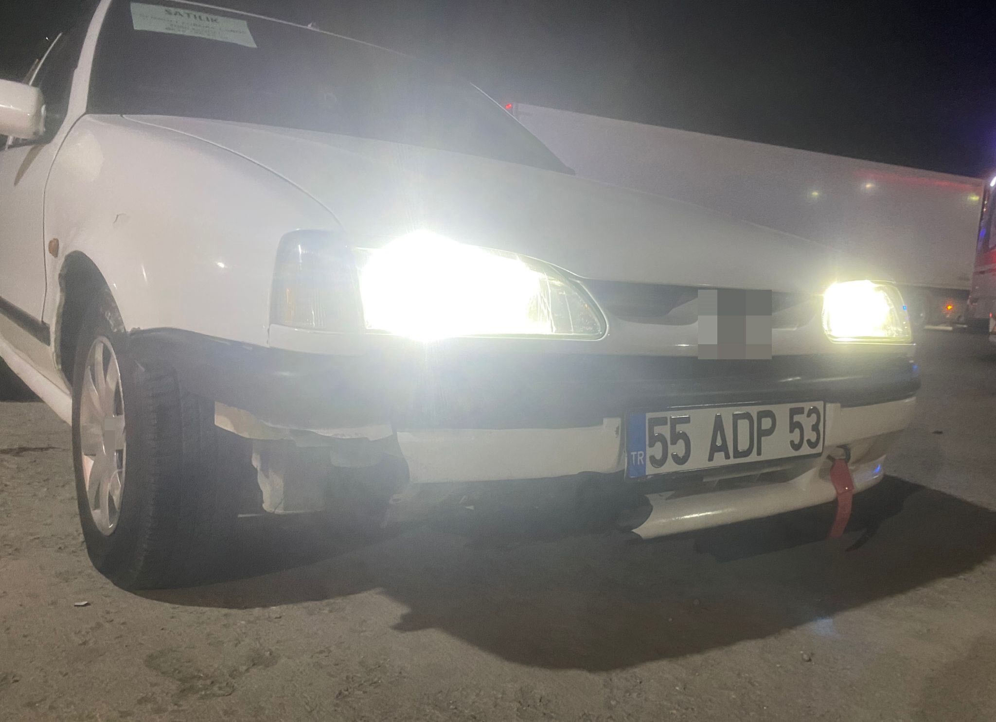 Samsun’da Yola Düşen Tır Lastiği Kazaya Neden Oldu 4