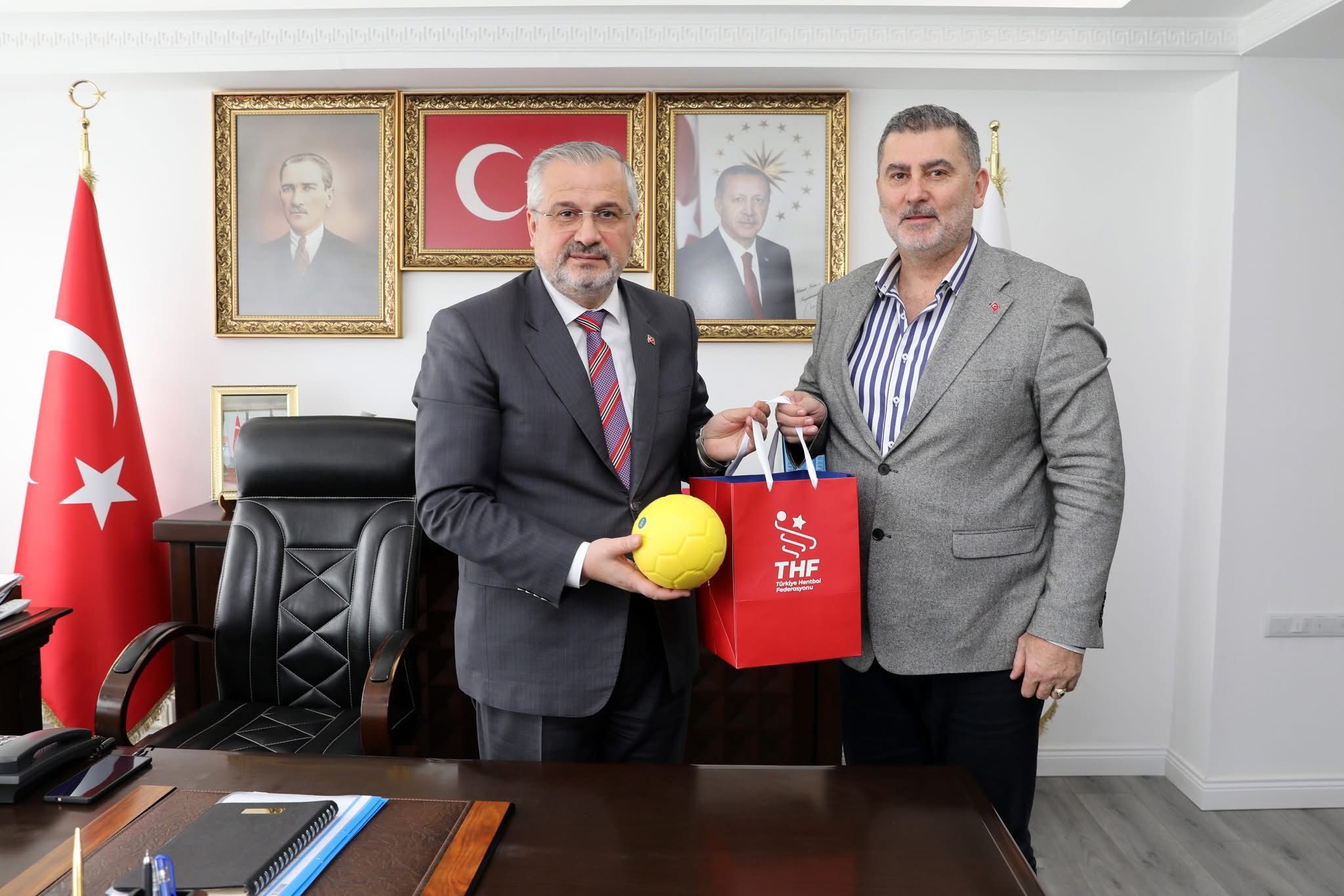 Türkiye Hentbol Federasyonu’ndan Bafra’ya Önemli Ziyaret! (4)