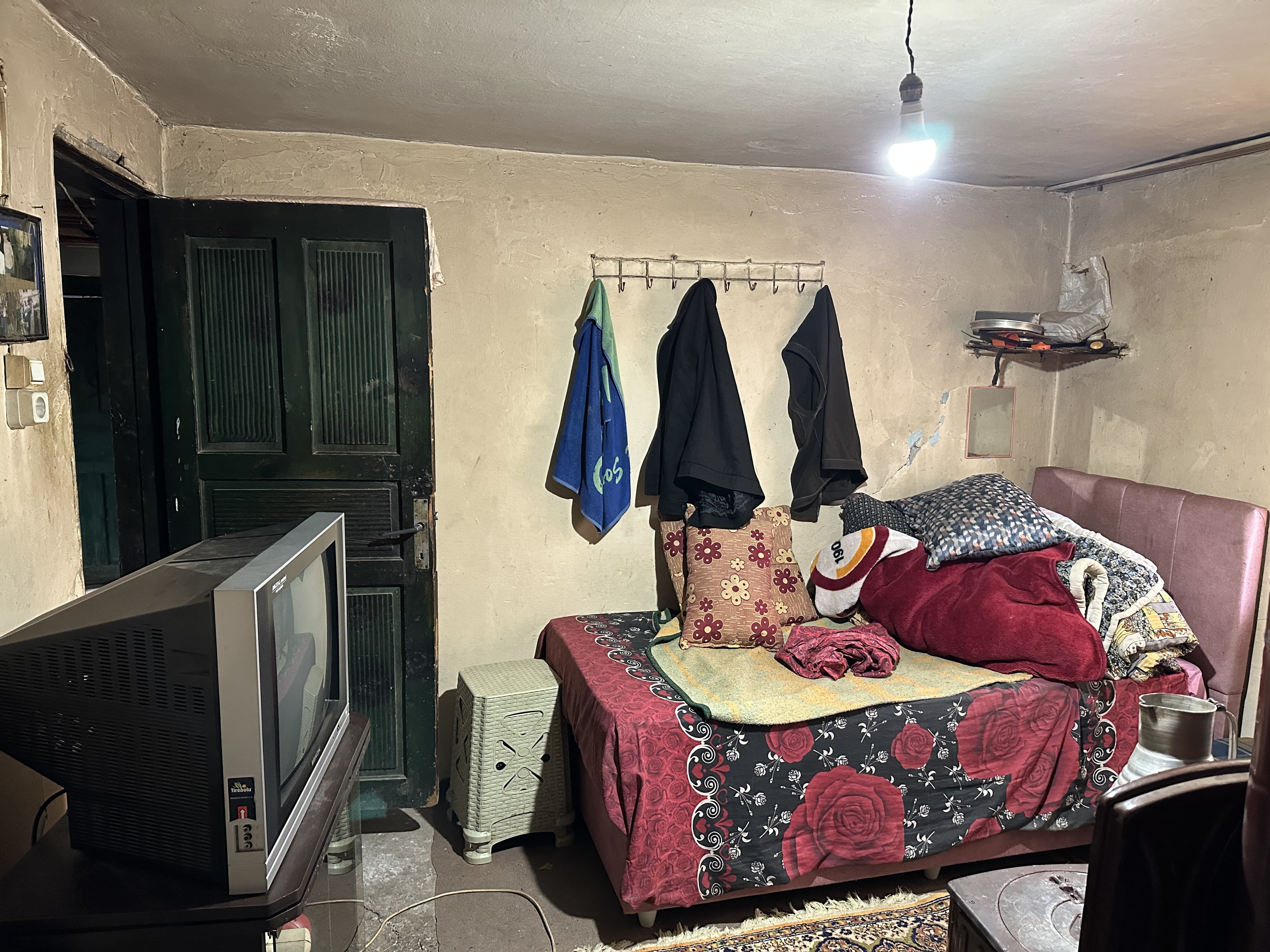 Alaçam’da Belediye Ve Kaymakamlık İş Birliğiyle Yılmaz Şakara’ya (52) Yeni Ev Yapılıyor 8