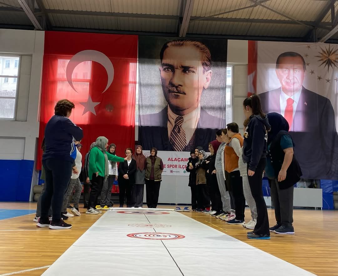 Alaçam’da Kadınlara Floor Curling Tanıtıldı (4)