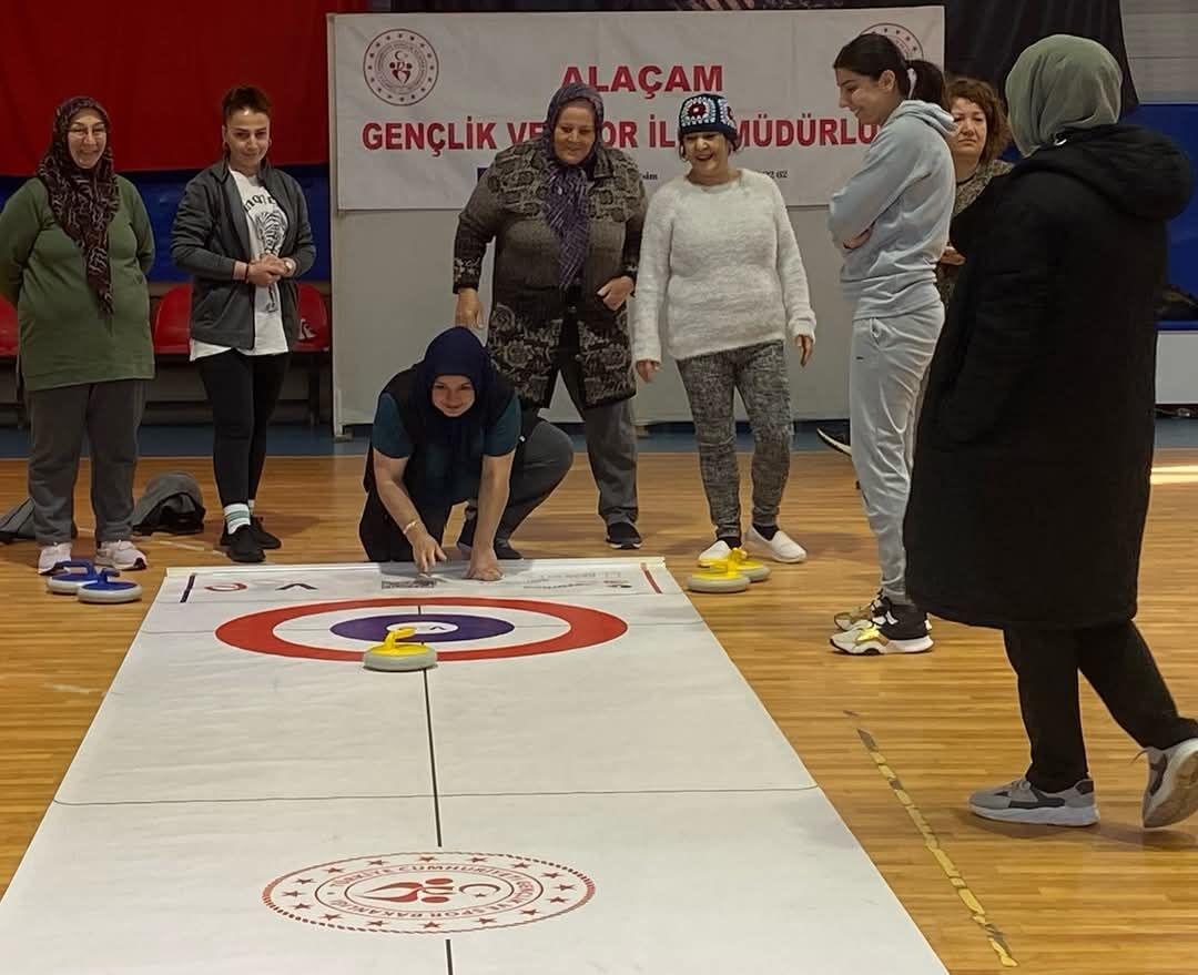 Alaçam’da Kadınlara Floor Curling Tanıtıldı (5)