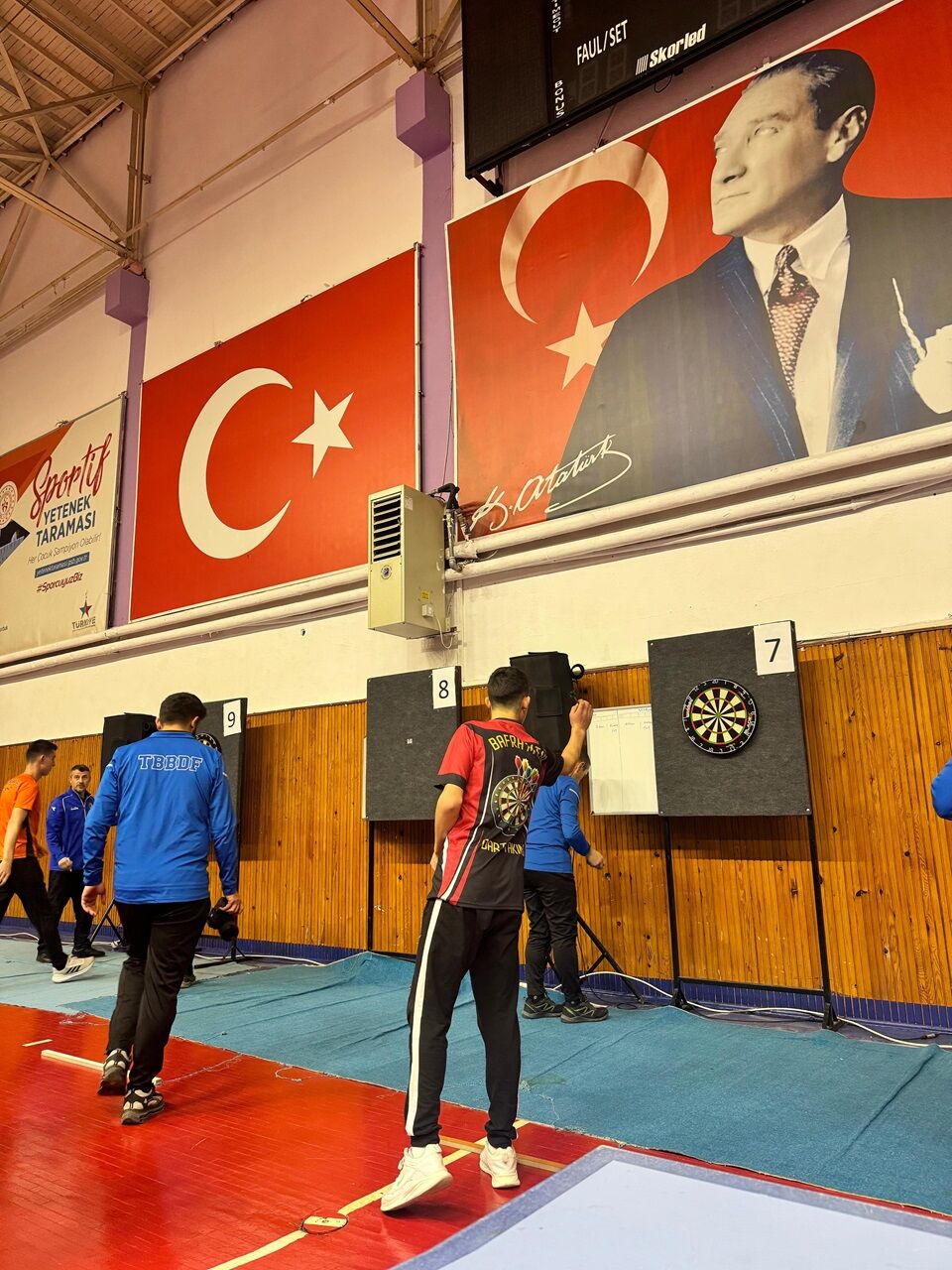 Bafra Mesleki Ve Teknik Anadolu Lisesi Dart Takımı Bölge Şampiyonu Oldu 3