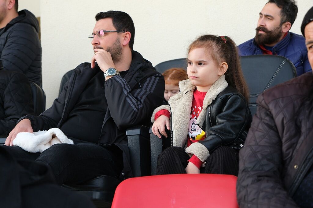 Bafraspor'a Gönül Veren Minikler Tribündeki Yerini Aldı (6)