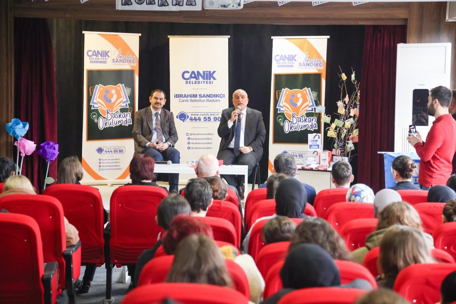 Başkan Sandıkçı ‘Başkan Okulumda’ Projesiyle Öğrencilerle Buluştu 5