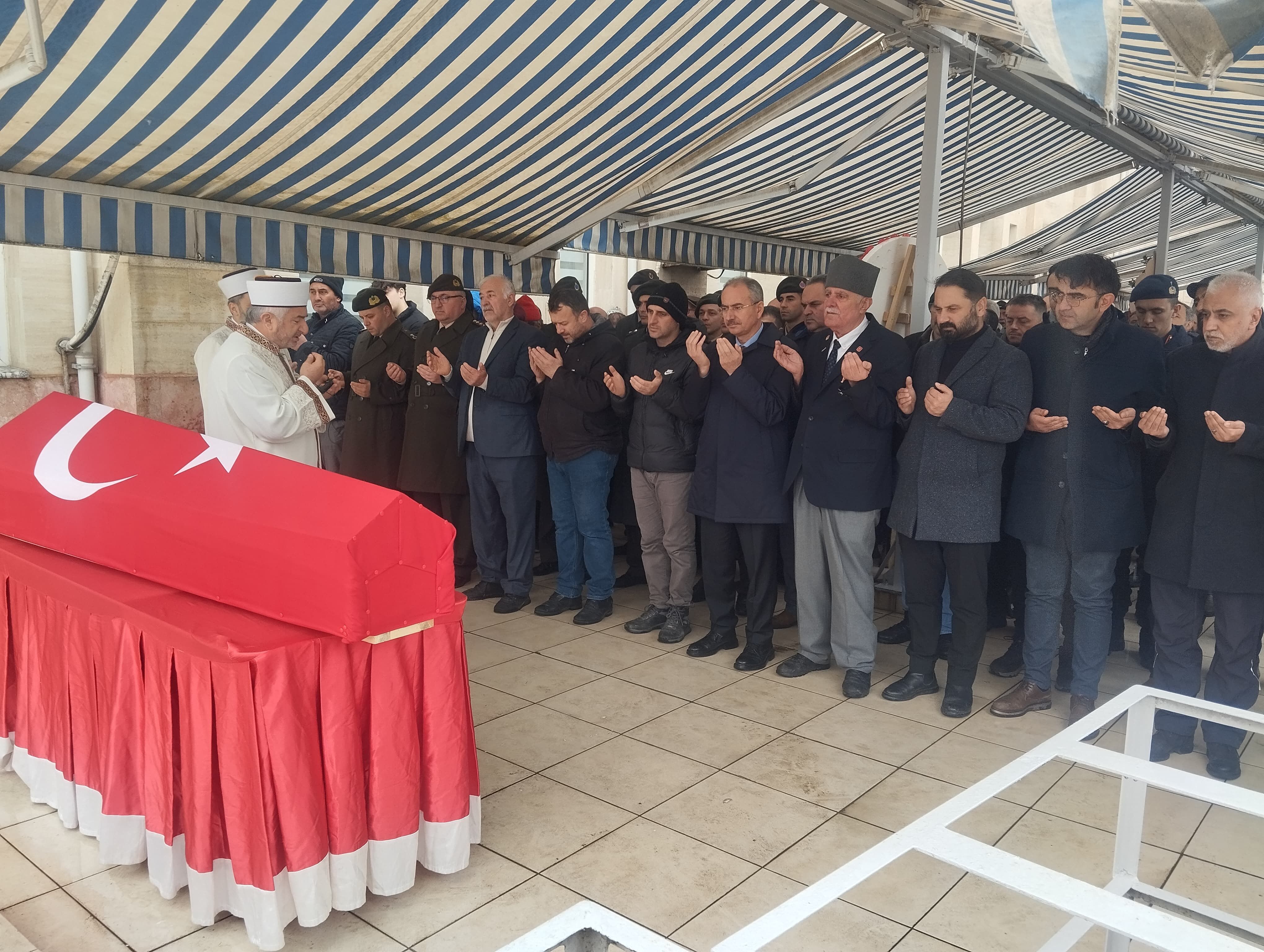 Çarşamba’da Kıbrıs Gazisi Son Yolculuğuna Uğurlandı 2