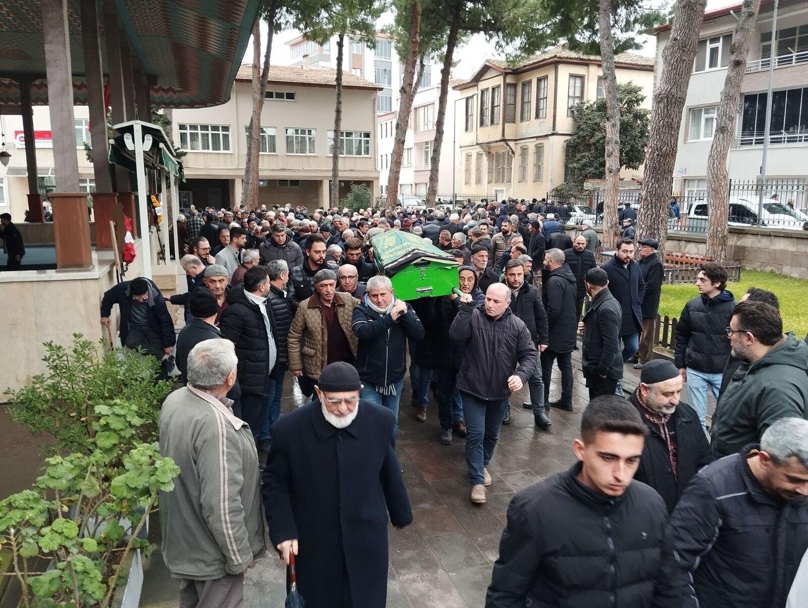 Demircioğlu Ailesinin Acı Günü Fikret Demircioğlu, Son Yolculuğuna Uğurlandı. 13