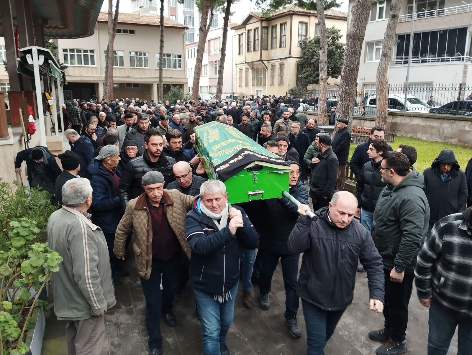 Demircioğlu Ailesinin Acı Günü Fikret Demircioğlu, Son Yolculuğuna Uğurlandı. 14