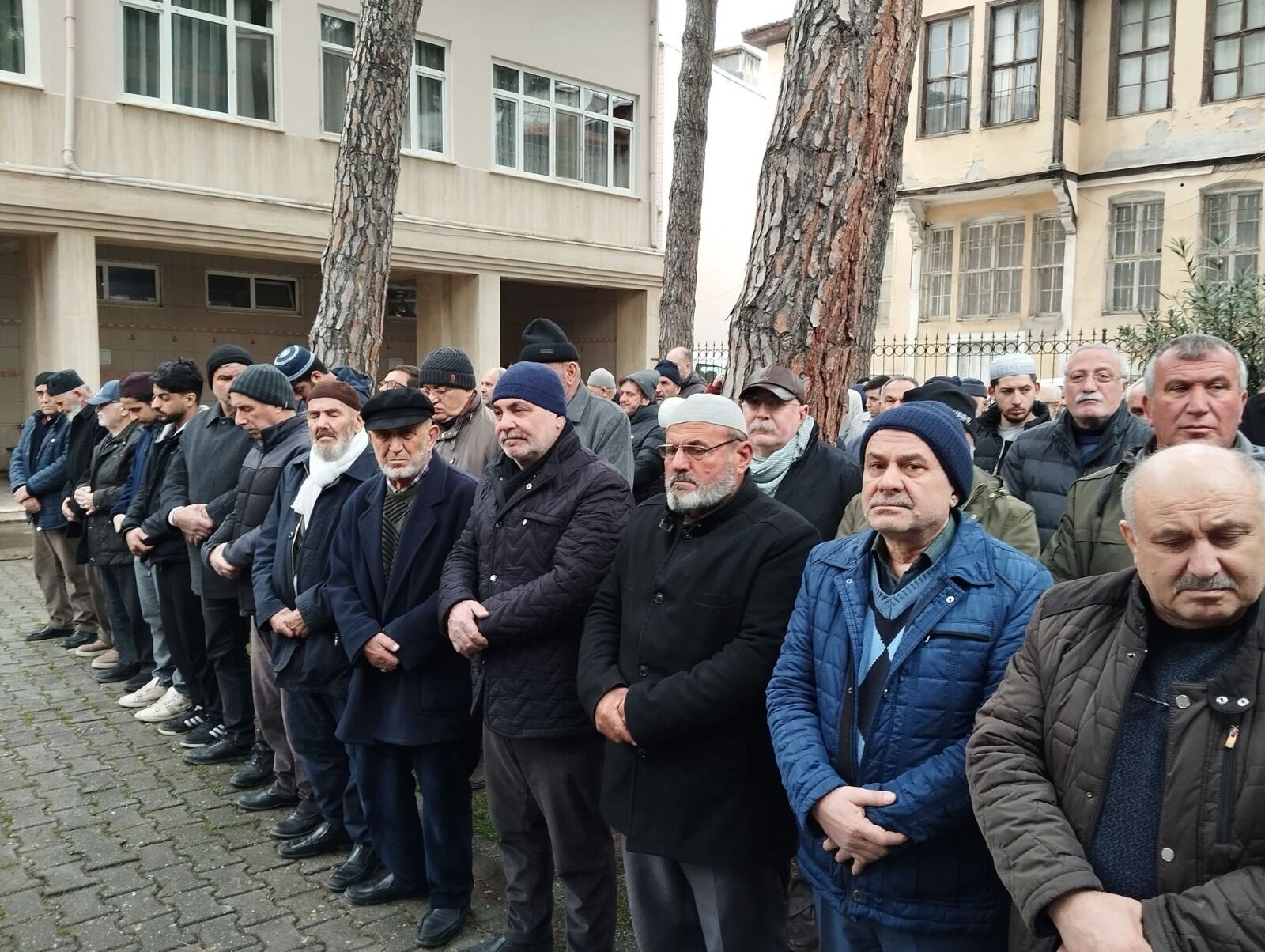 Demircioğlu Ailesinin Acı Günü Fikret Demircioğlu, Son Yolculuğuna Uğurlandı. 8