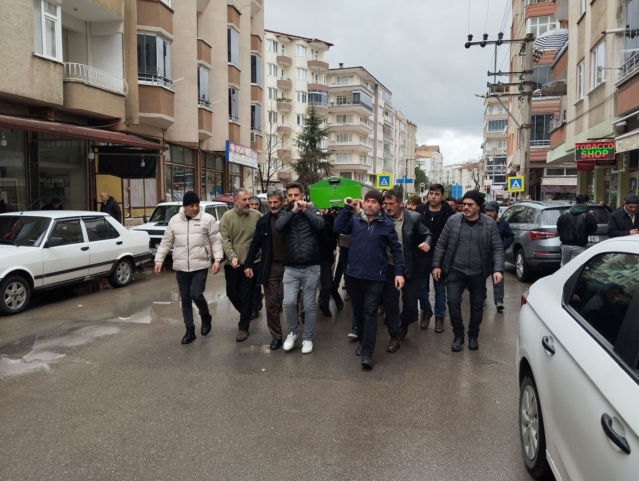 Emine Pulat Son Yolculuğuna Uğurlandı (4)