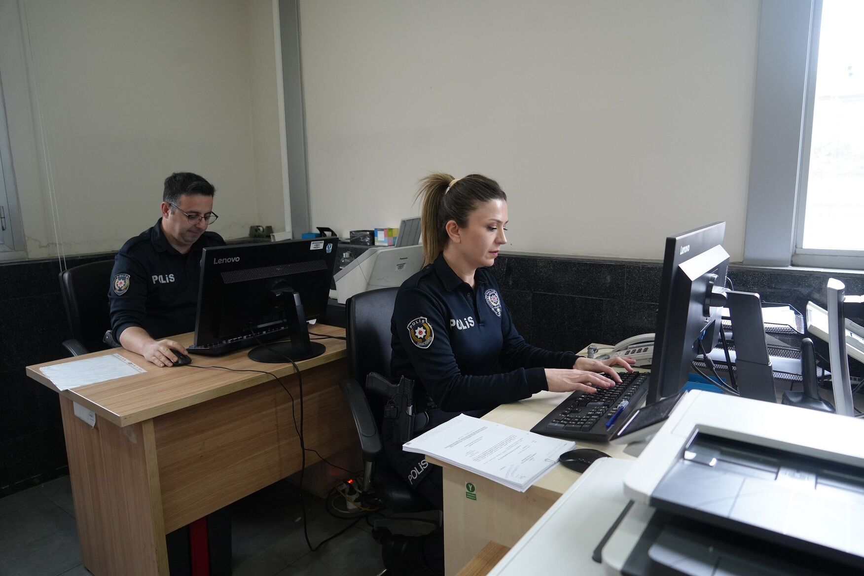 Kadın Polis Memuru Tuğba Aksungur, Görevini Aşkla Yapıyor 2