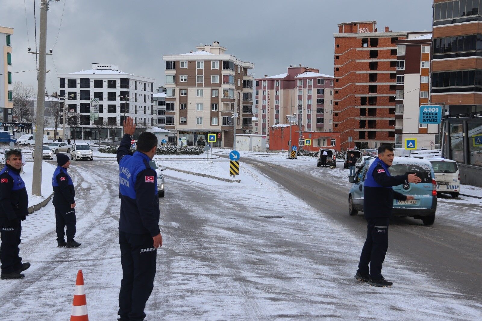 Samsun Atakum'da Karla Mücadele Çalışmaları 4