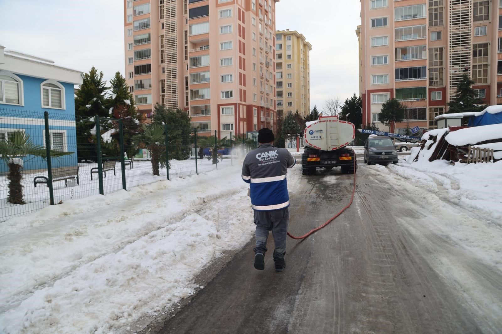 Samsun Canik’te Kar Temizleme Çalışmaları 5