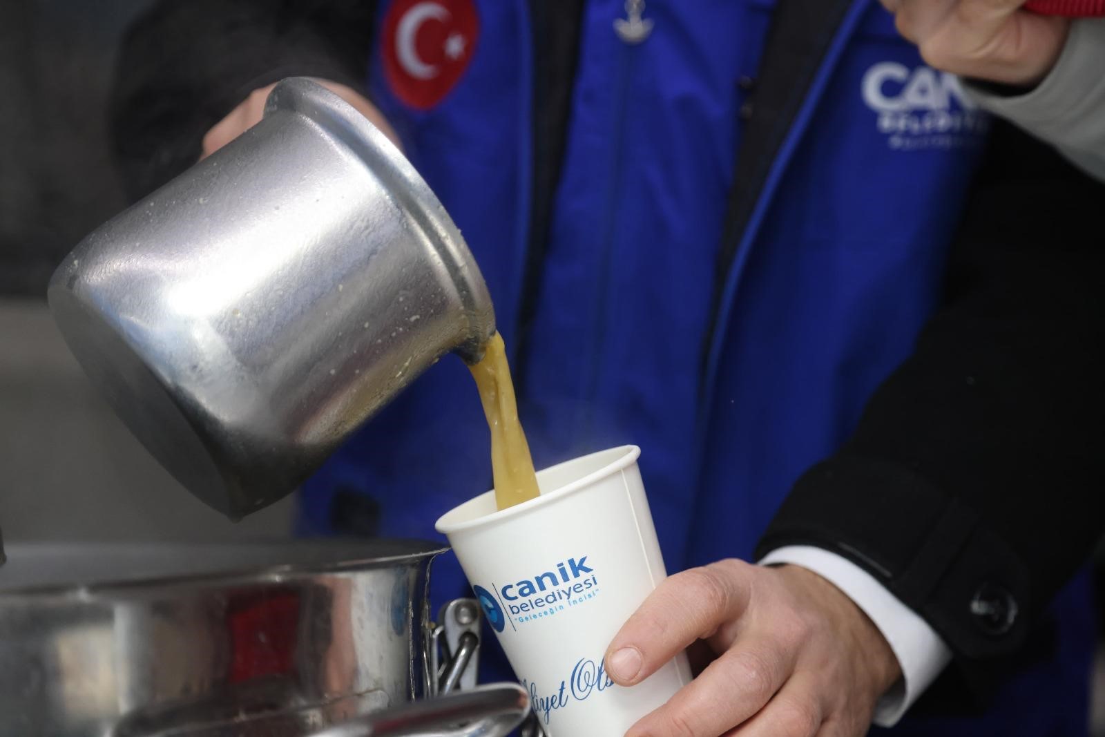 Samsun Canik'te Karla Mücadele Ve Sıcak İkram 5