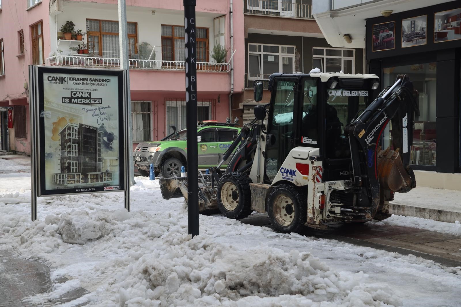 Samsun Canik'te Karla Mücadele Ve Sıcak İkram 6