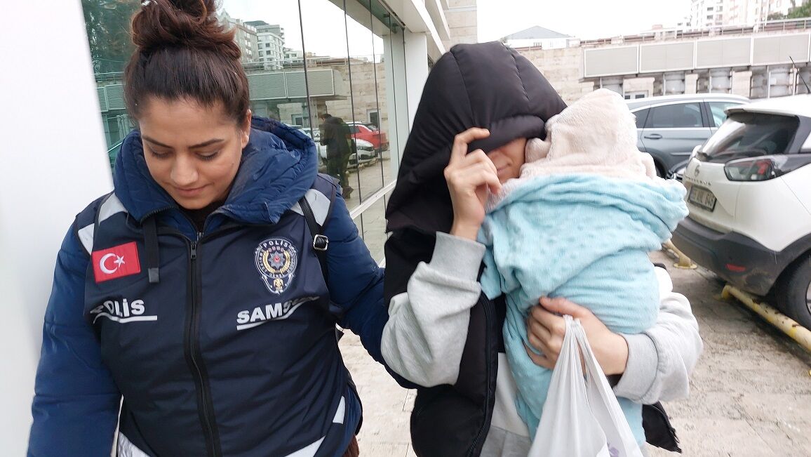 Samsun’da 64 Suç Kayıtlı Kadın Hırsız Yine Yakalandı 3