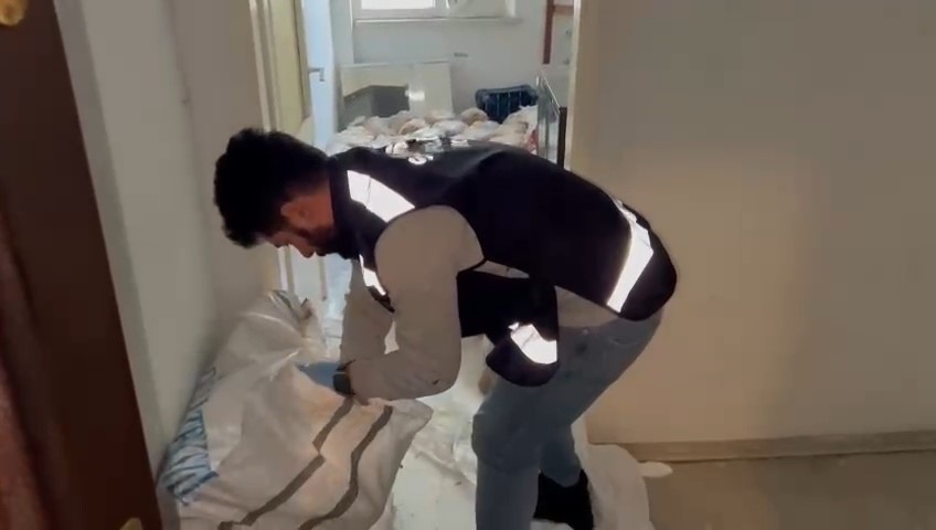 Samsun’da Kaçak Tütün Ve Makaron Operasyonu 2