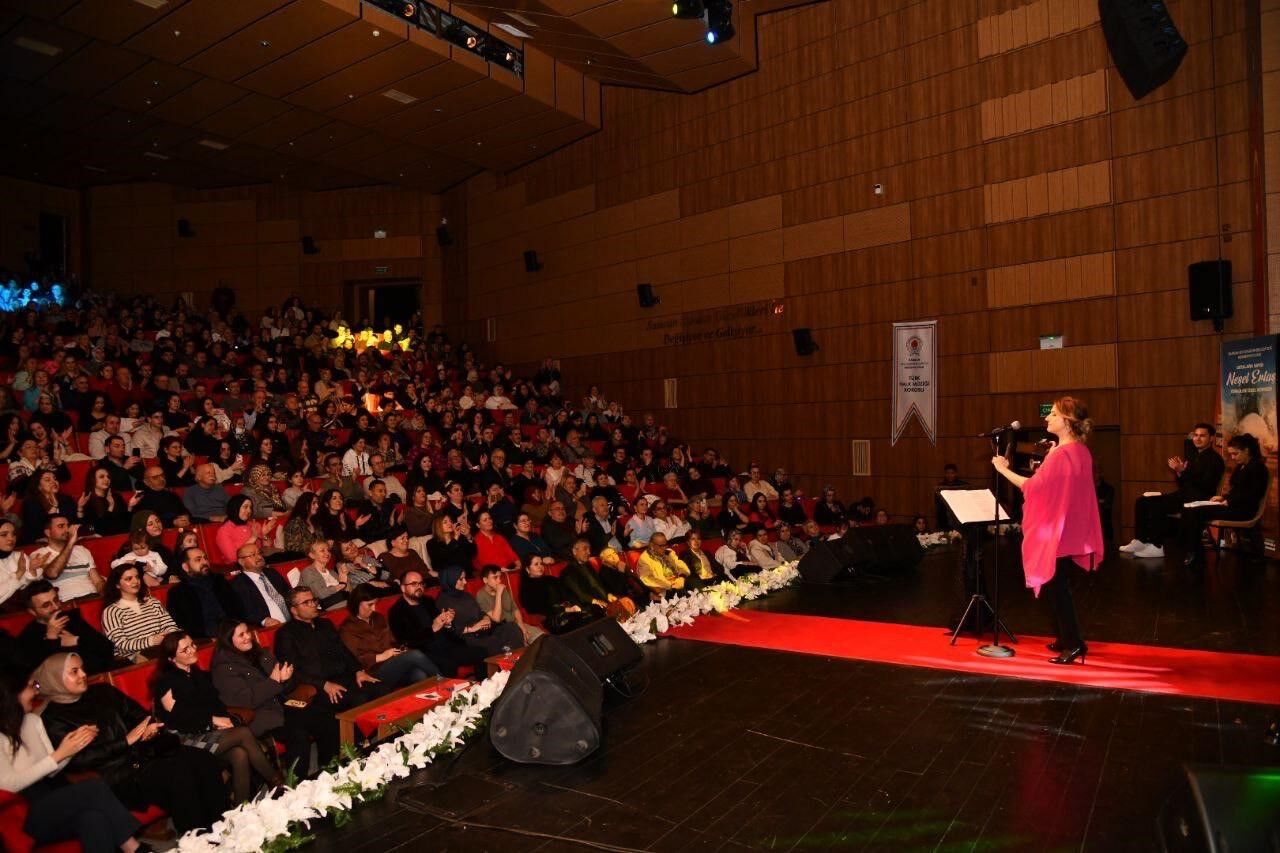 Samsun'da Neşet Ertaş Türküleriyle Unutulmaz Gece 4