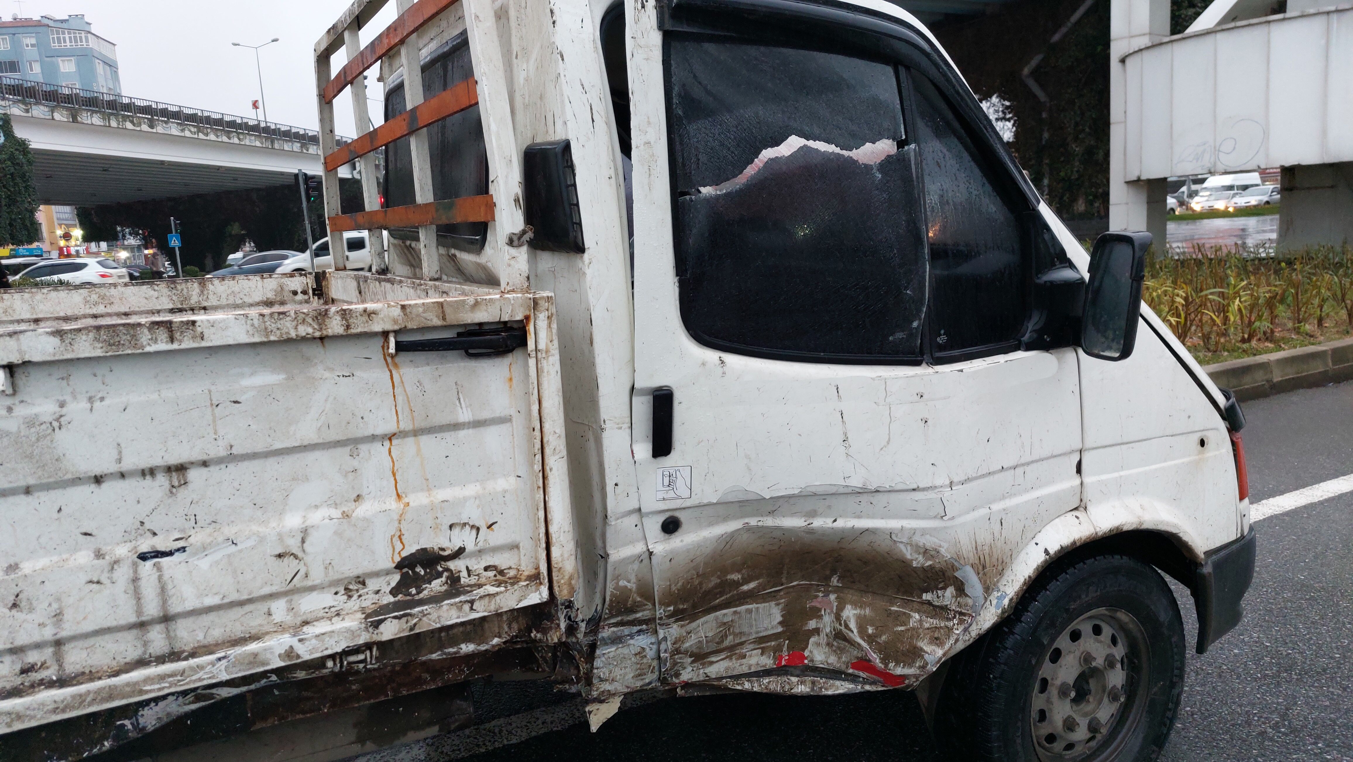 Samsun'da Otomobil Ve Kamyonet Çarpıştı 4